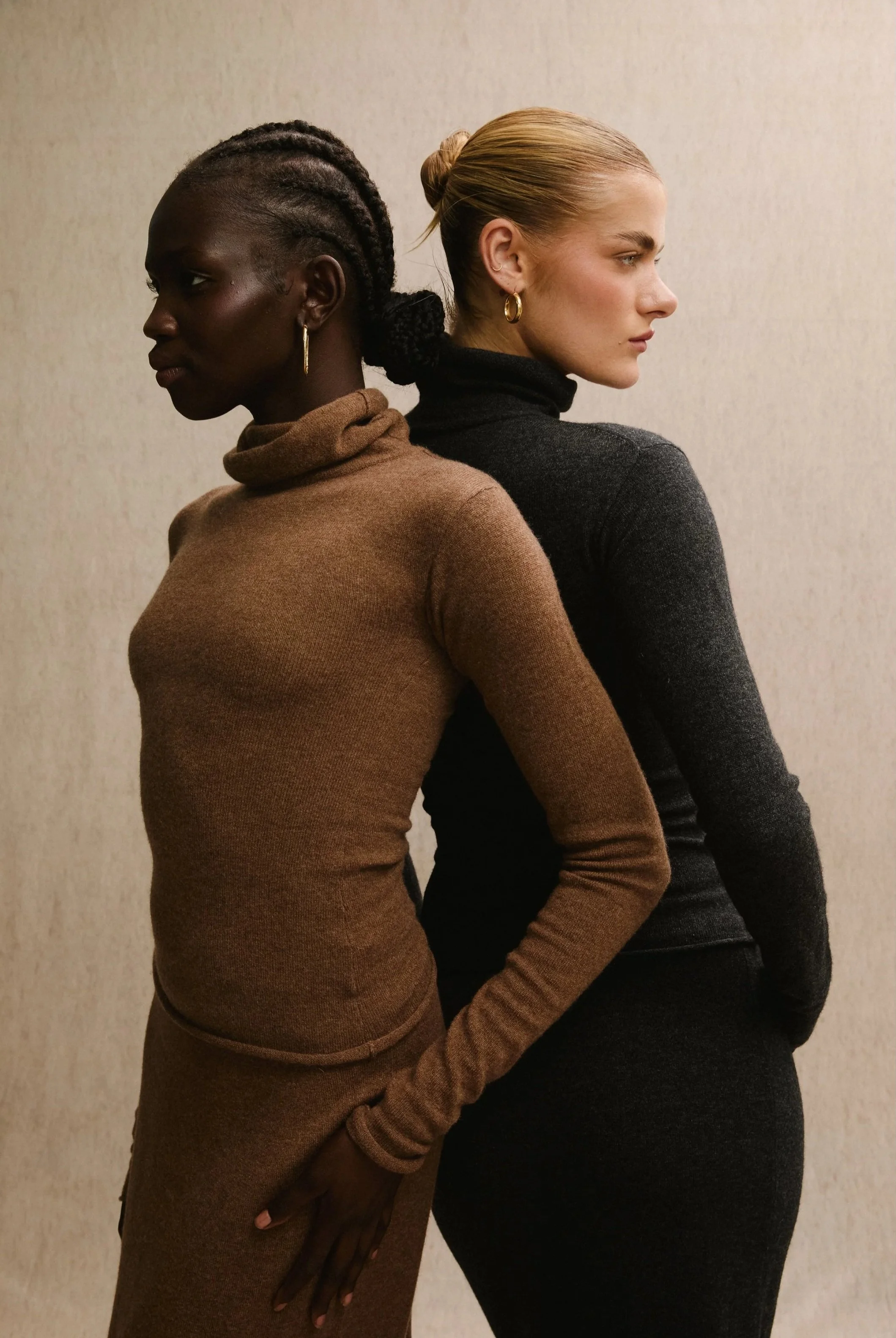 RO%CC%84ARI+FW255057.jpg