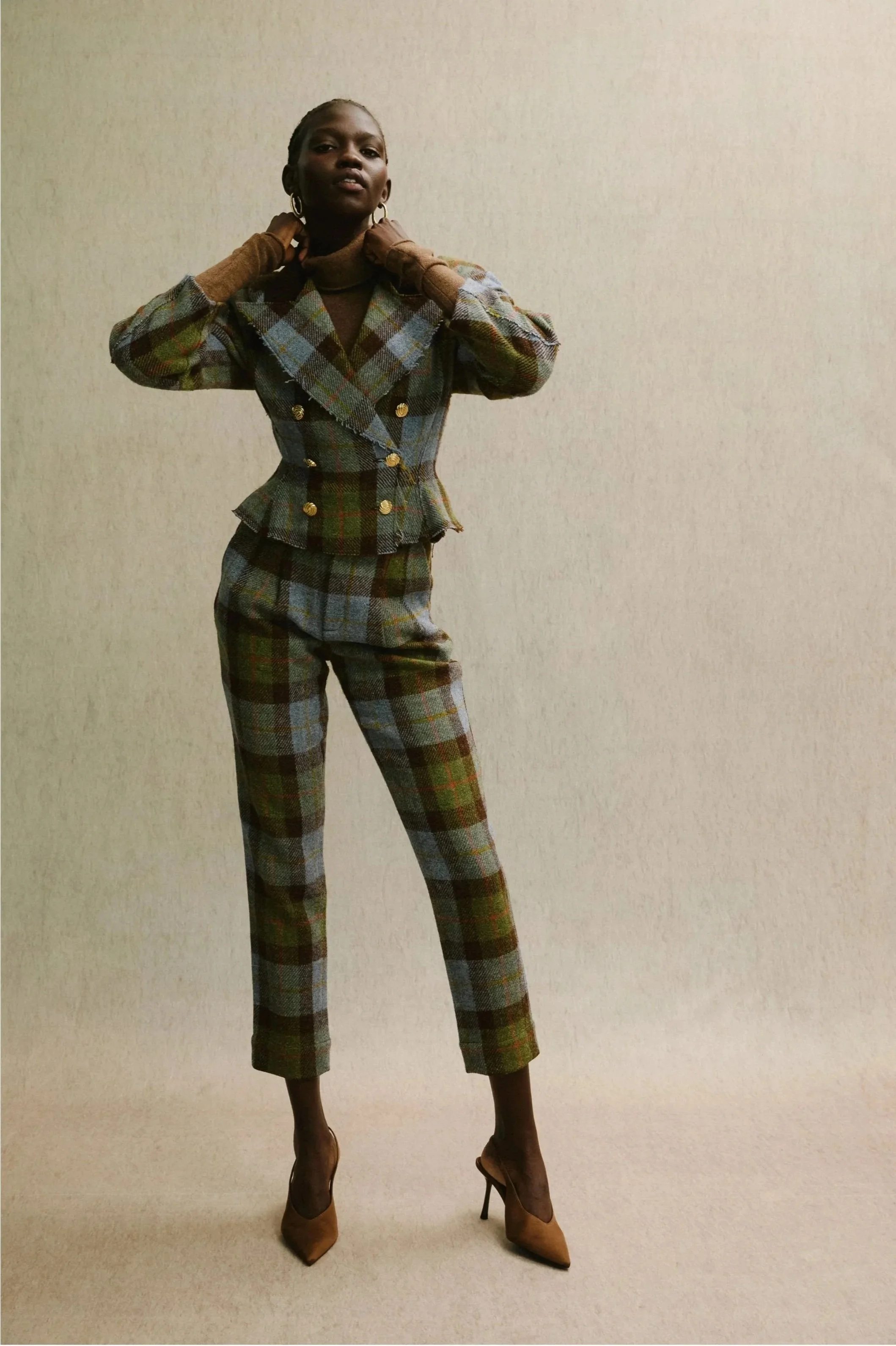 RO%CC%84ARI+FW254101.jpg