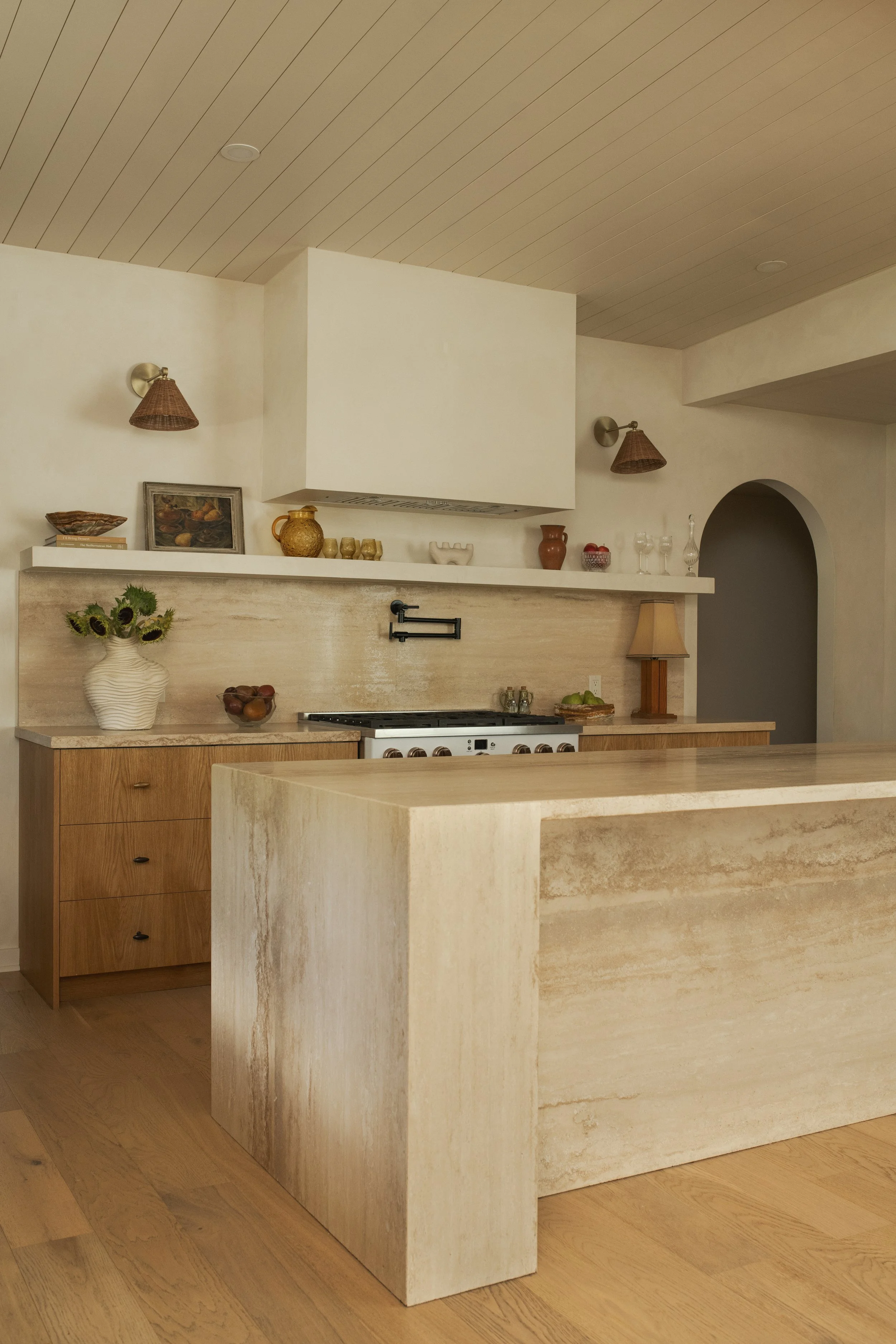 Haus of Travertine