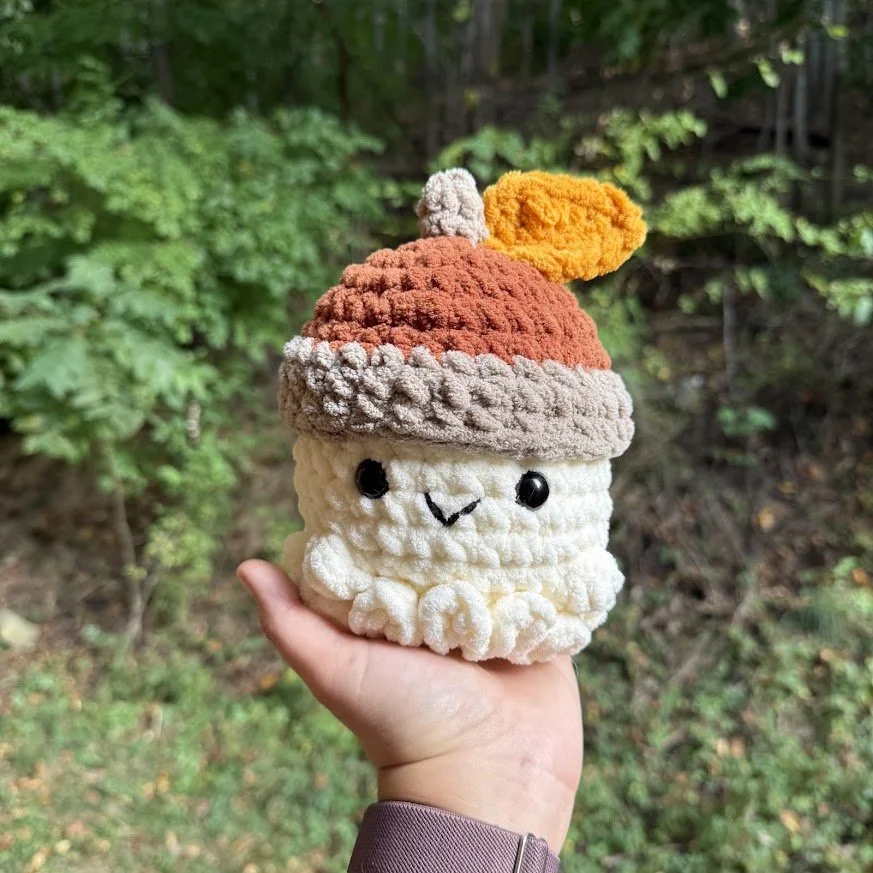 Acorn Hat Ghost