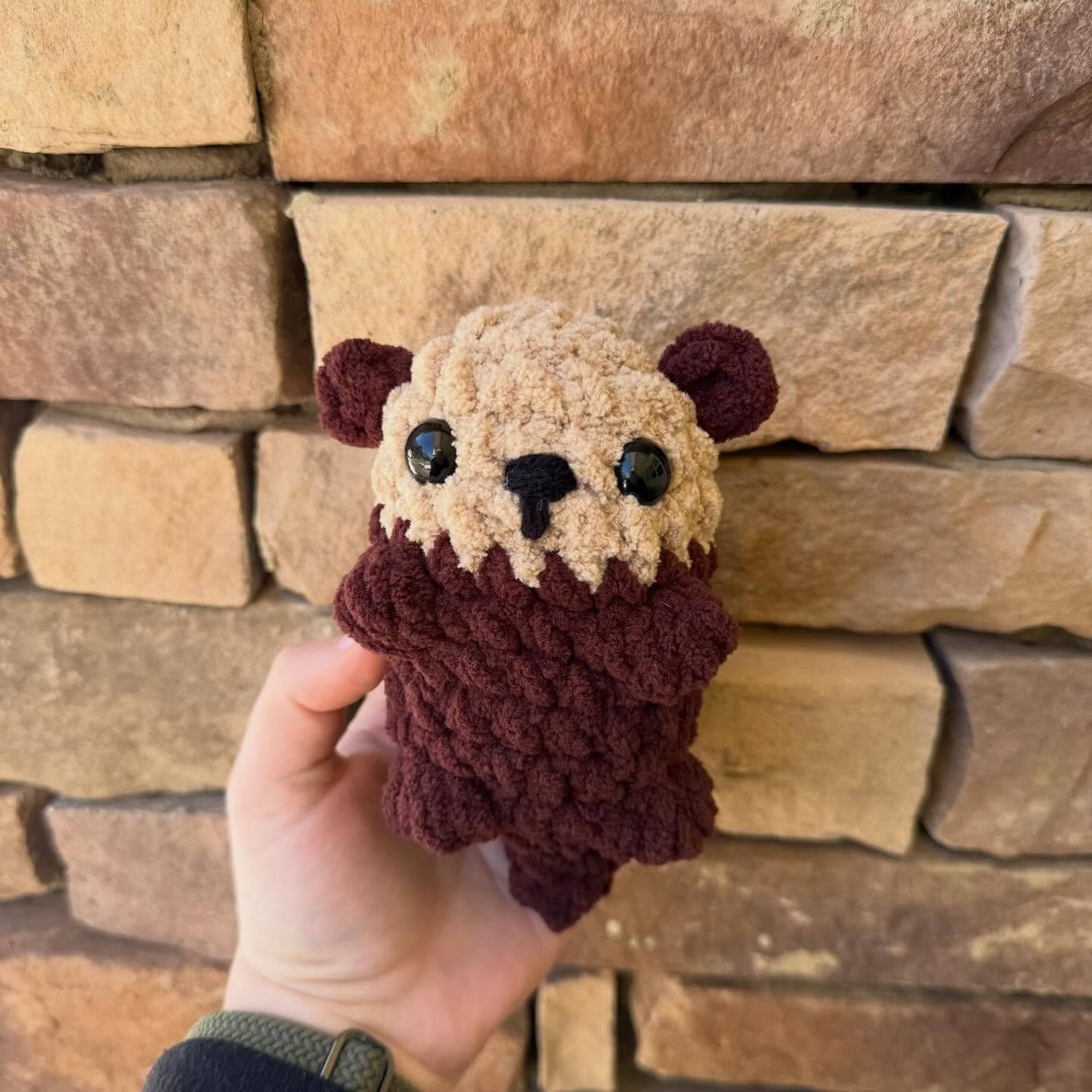 Otter 🦦 

Trying out some new patterns! I think this guy will be a new regular product in my sales 🤭
