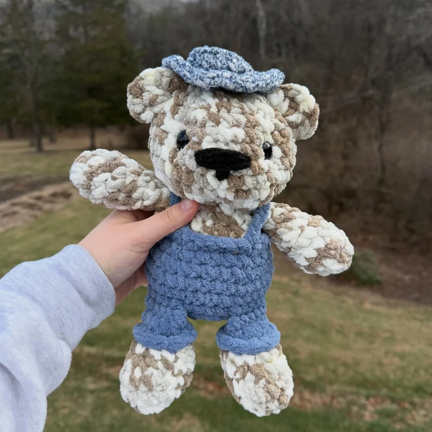 Gardener Bear 🐻🪏

Haven&rsquo;t made one of these in a while :)