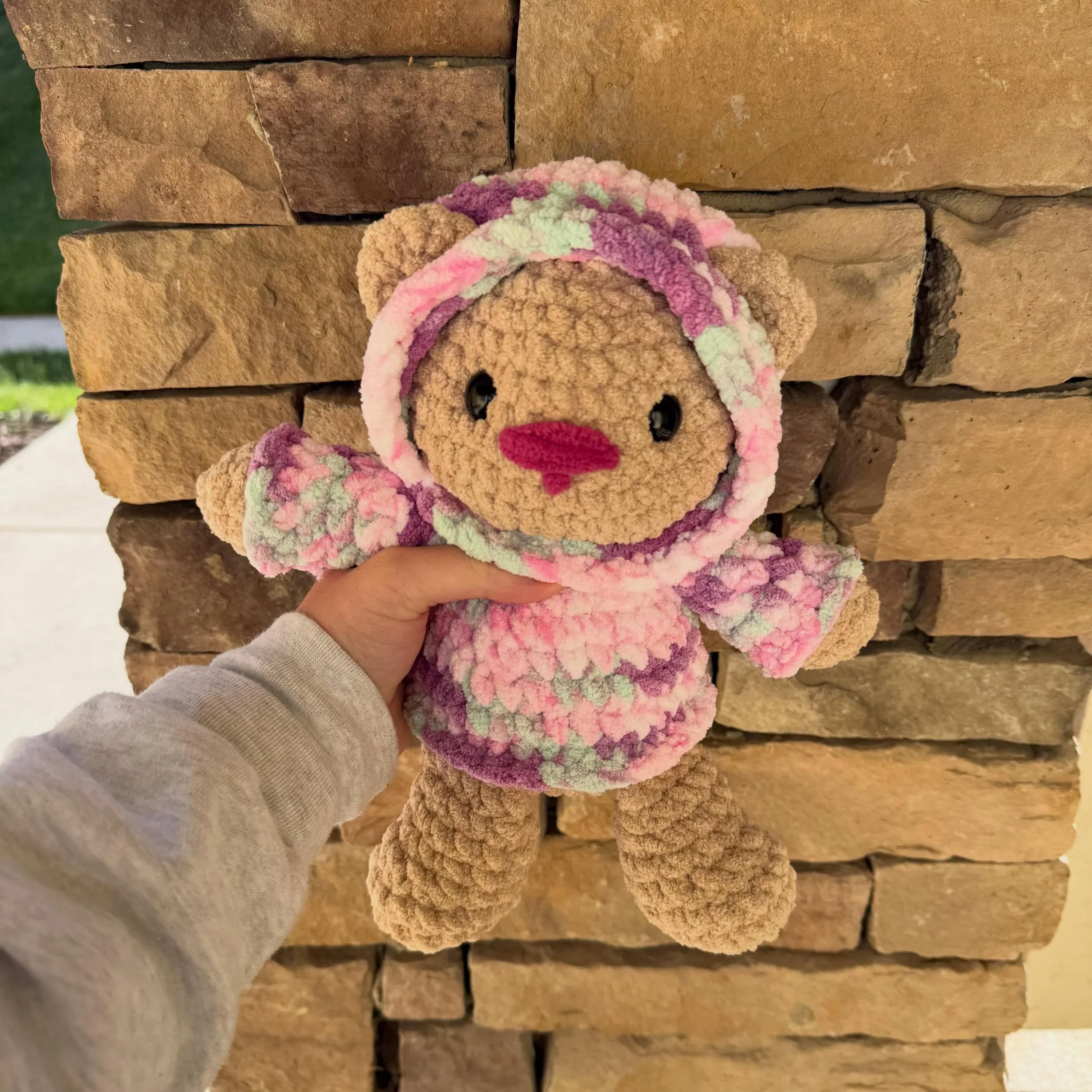 Apple blossom inspired hoodie bear to mark the start of the Festival! 🌸