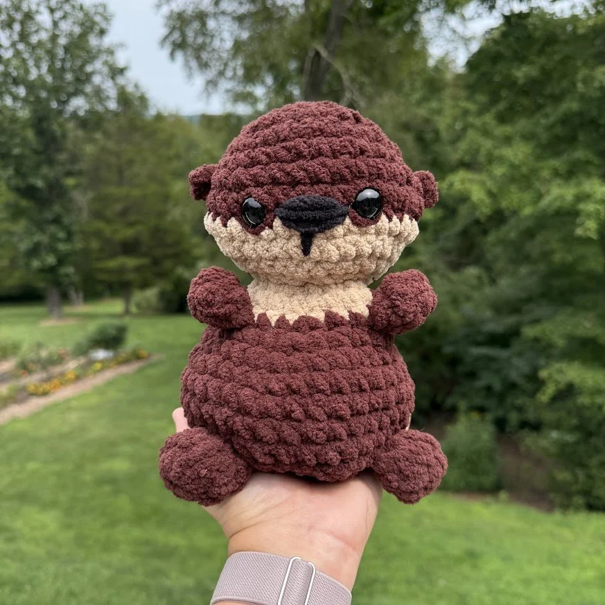 beanie otter.jpg