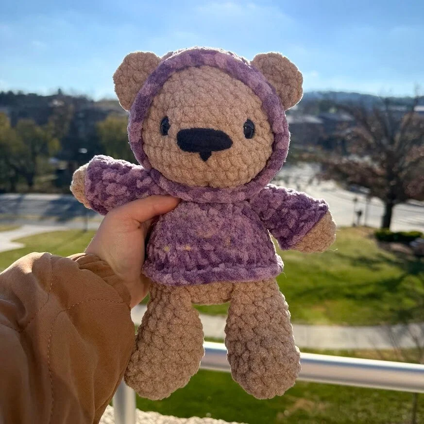 ombre sit wo jmu.jpg