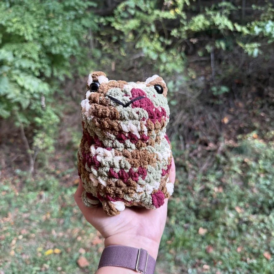Apple Harvest Frog