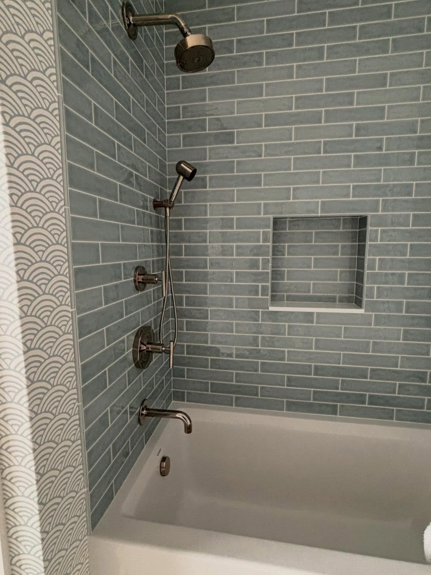 A bathroom designed for a Cape Cod getaway...

Clean lines and soft colors that feel fresh after a day at the beach. Effortless, unfussy, and exactly what you want in a vacation home.

#CapeCodLiving #BeachHouseStyle #BathroomDesign

Project: #CapeCo