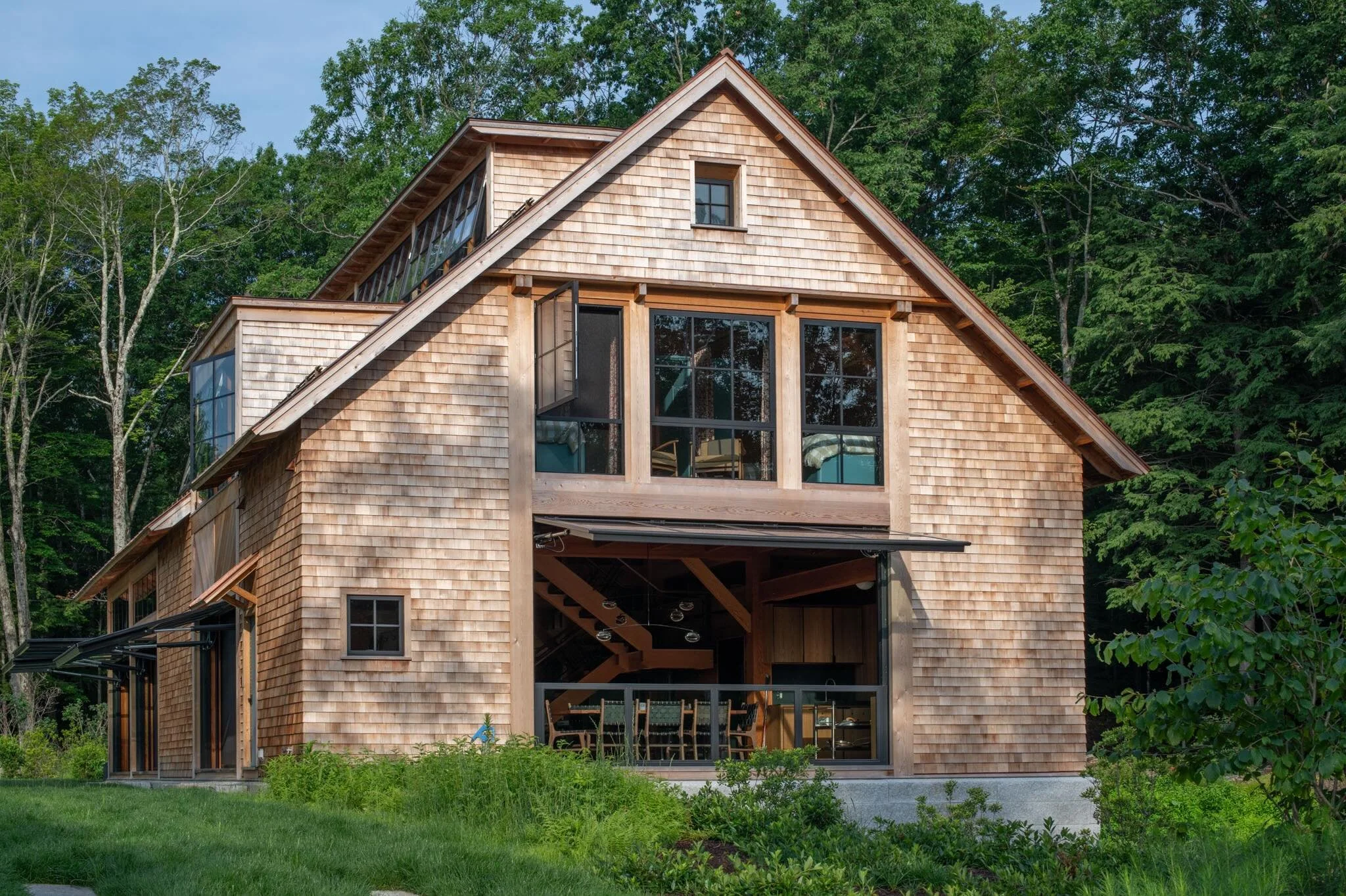Quite literally, letting the outside in. The architecture will settle into the landscape over time. Quiety beautiful, just as intended.

Project: #MixedMaterialsGuestBarn
Architect: @crmpartners
Builder: Greenside Company
Landscape Architect: @mcldll