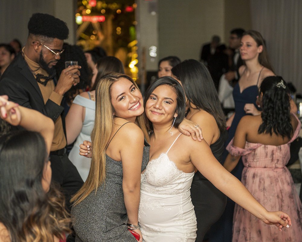 P19-027 Formal118.jpg