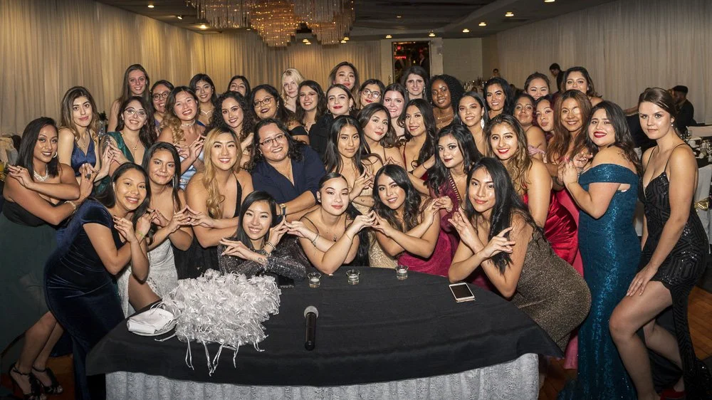 P19-27 Formal Group Photo.jpg
