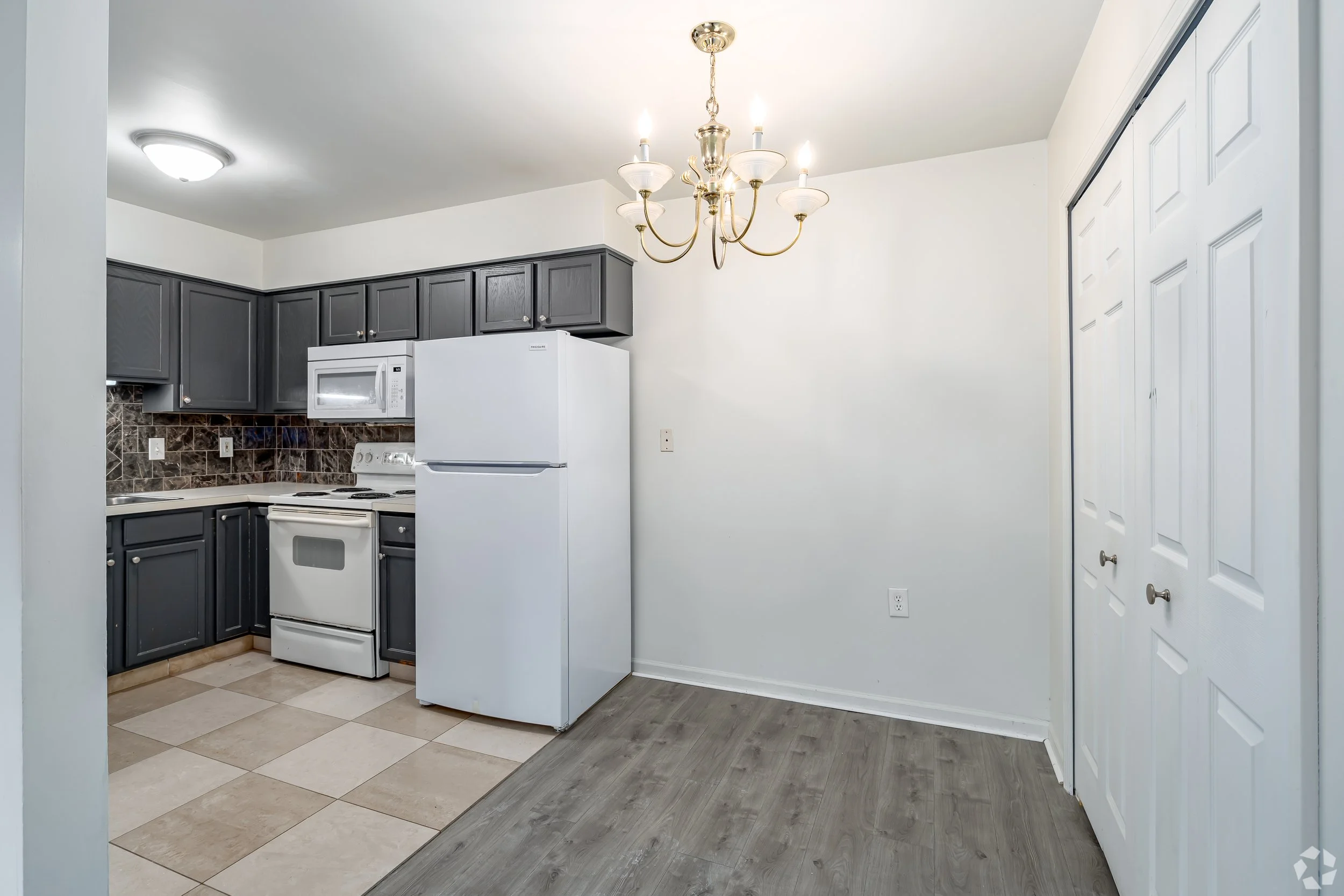 Platinum Dining Room 