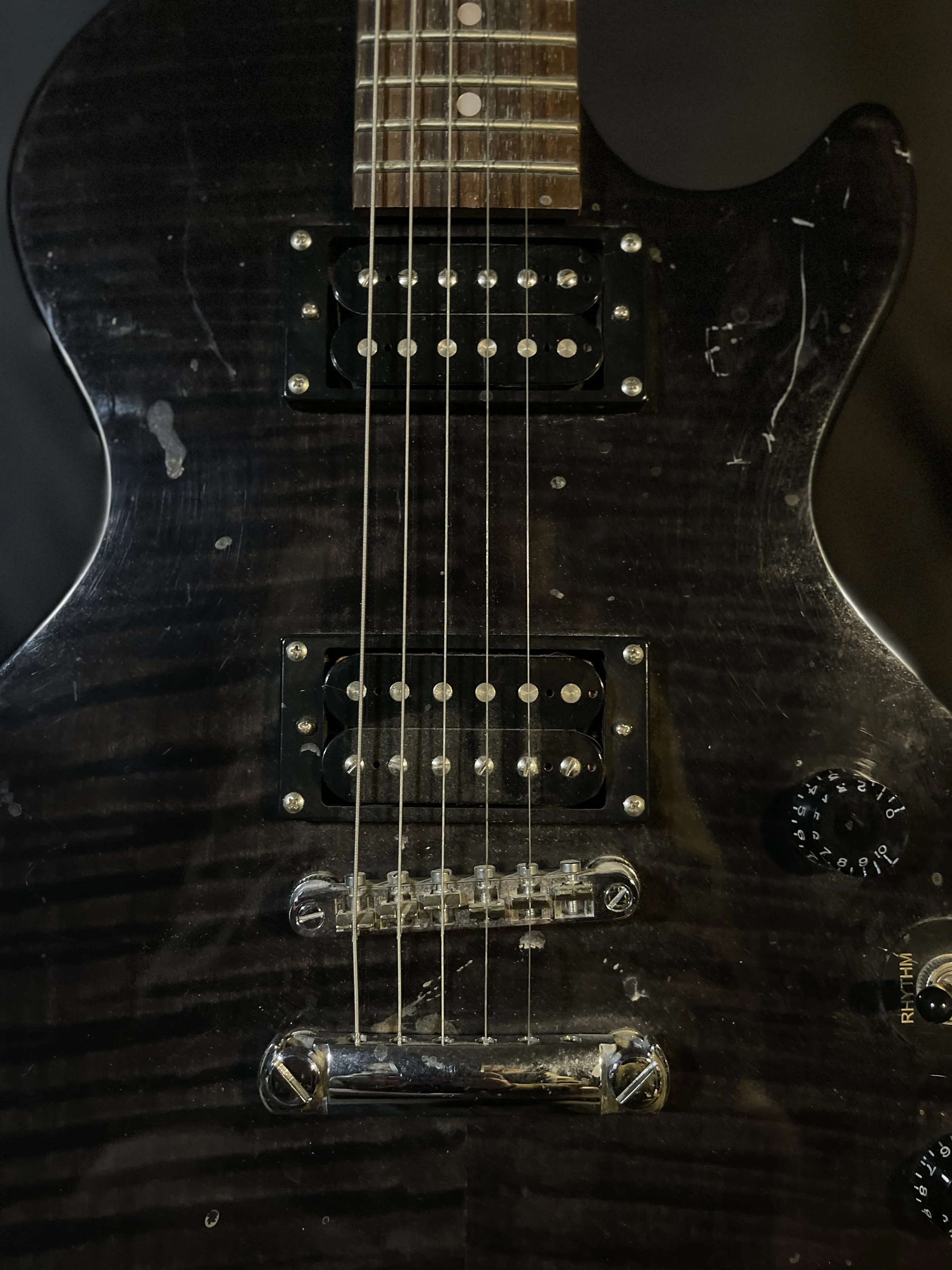 The scratches on Gemini's body before resurrection