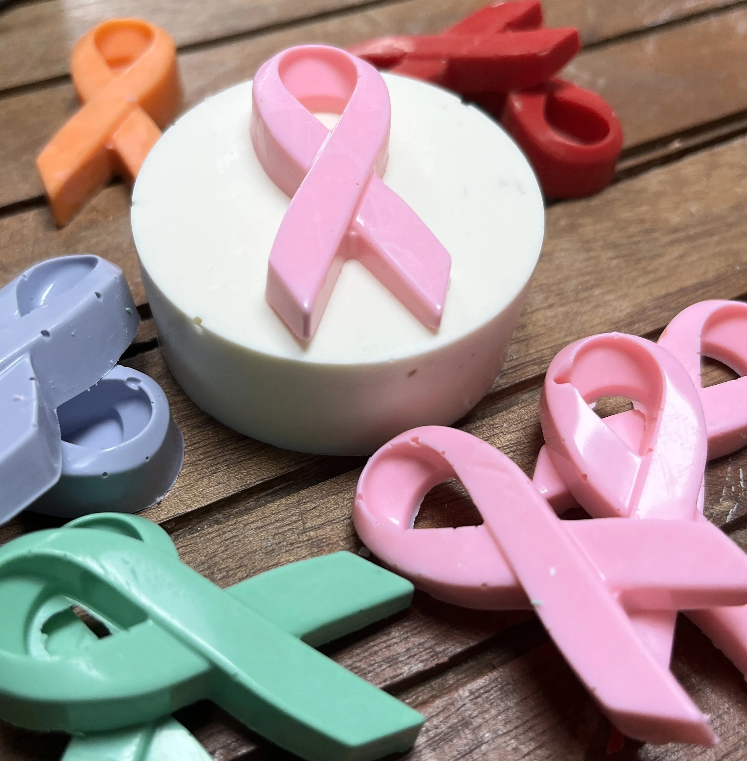 breast cancer awareness chocolate oreos