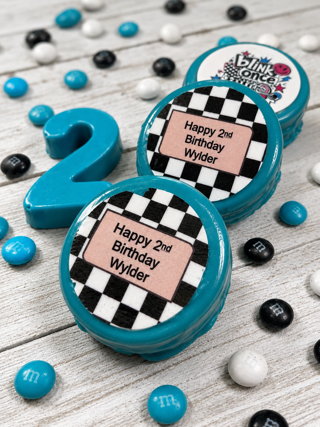 birthday party favors, chocolate covered Oreos