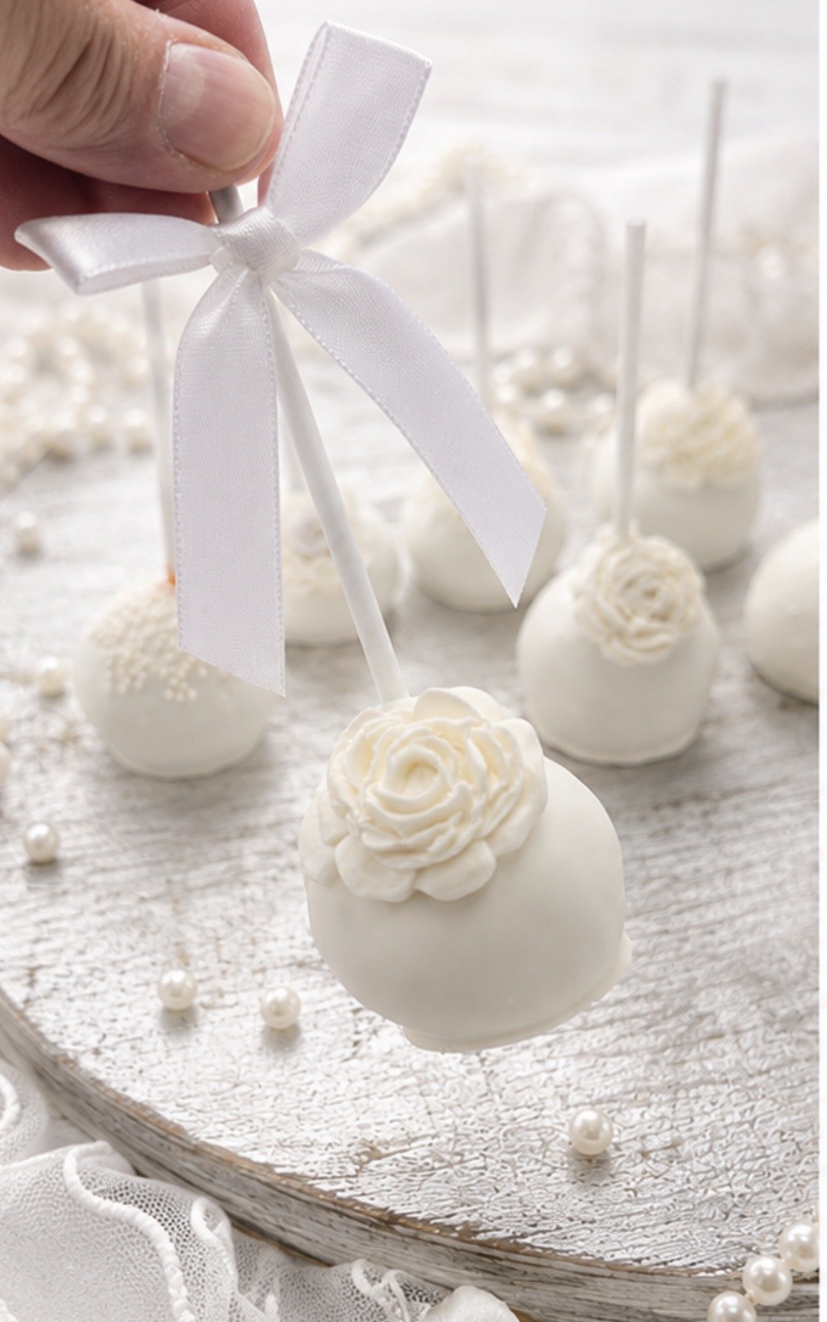 wedding cake pops