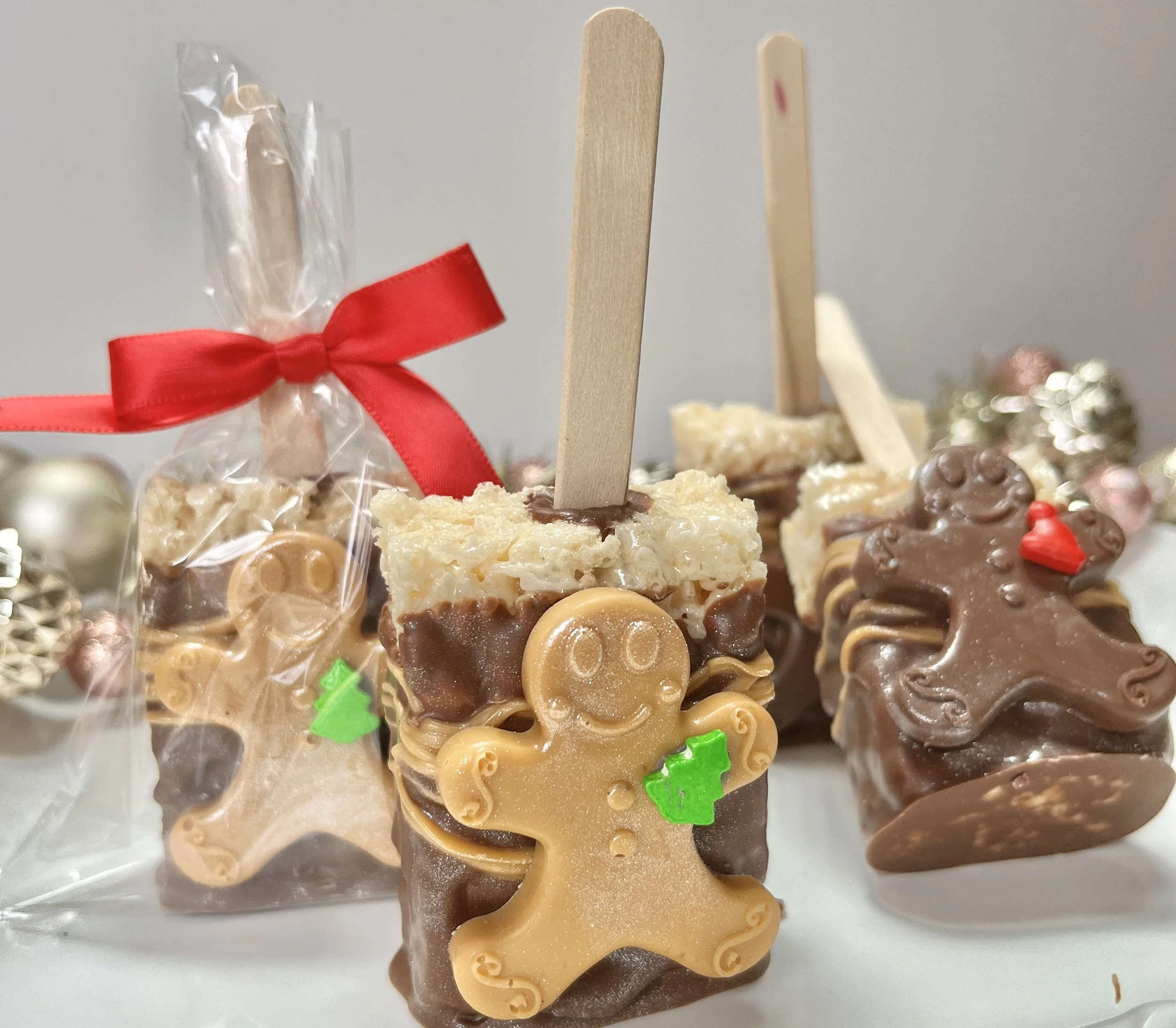 Rice Krispy Treats for Christmas Gingerbread men