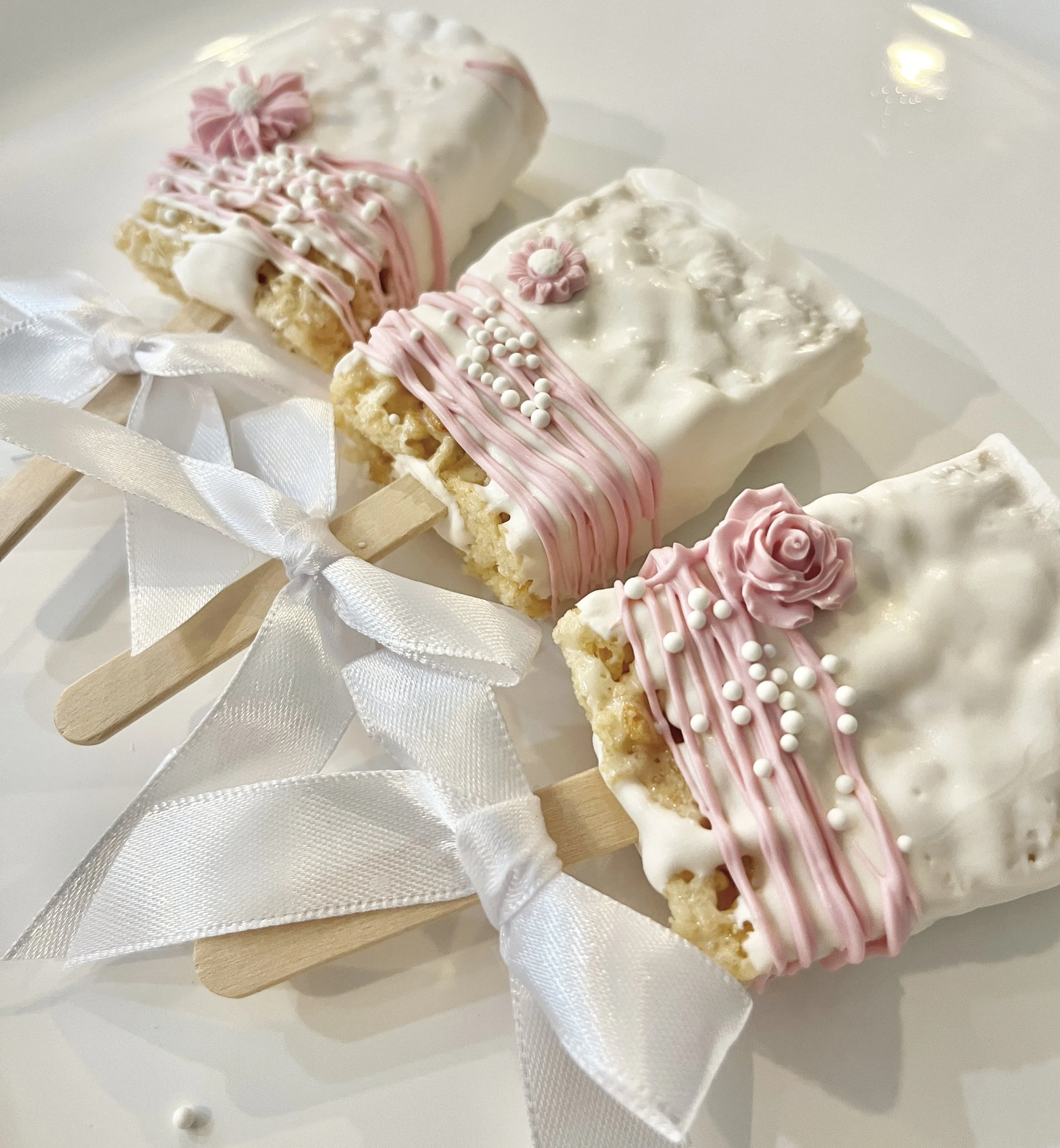wedding favors near me, chocolate covered rice krispy treats
