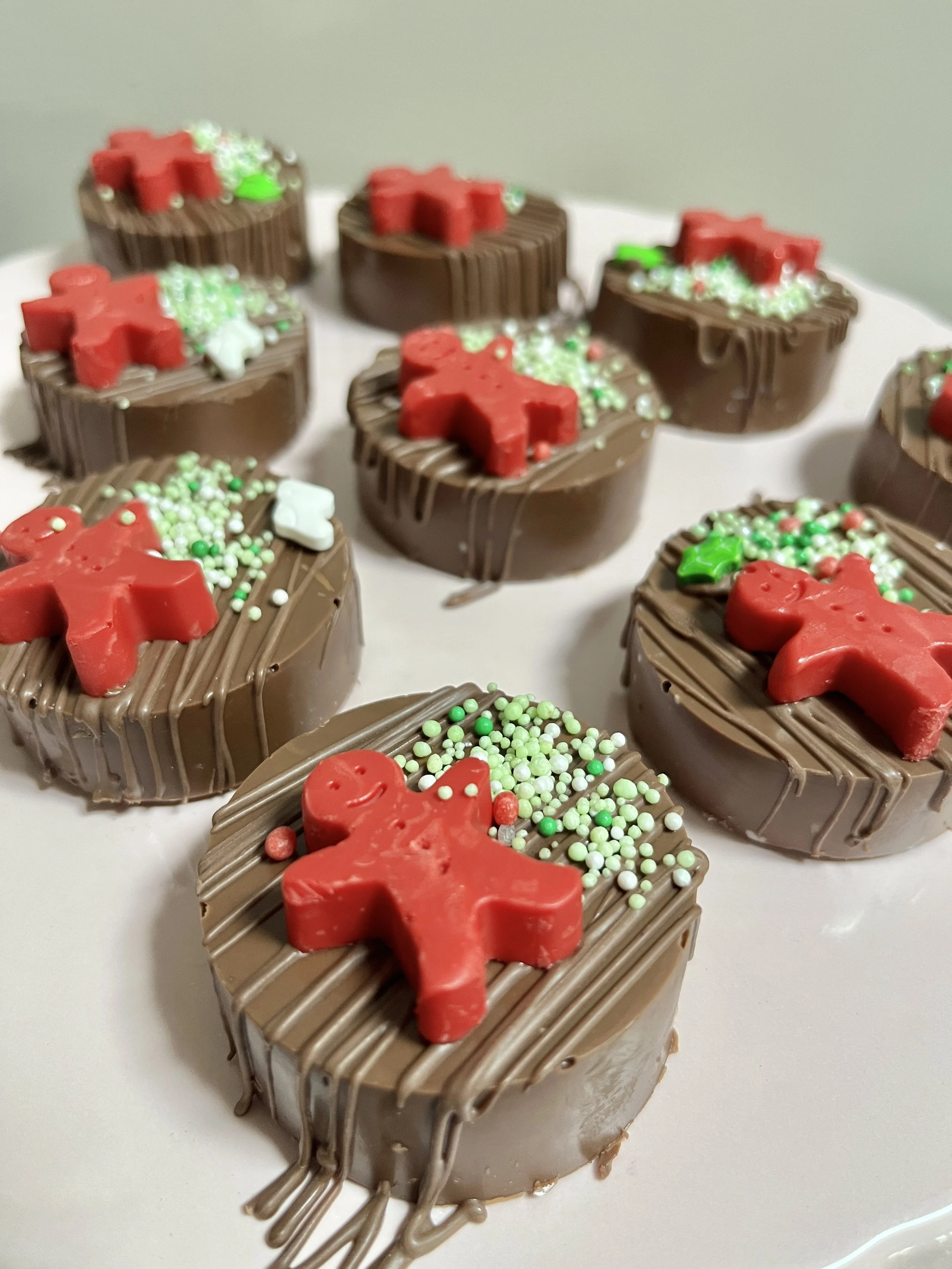 Chocolate covered Oreos for Christmas events in MA