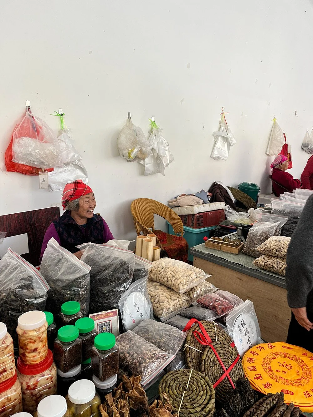 Xishuangbanna Markt.jpg