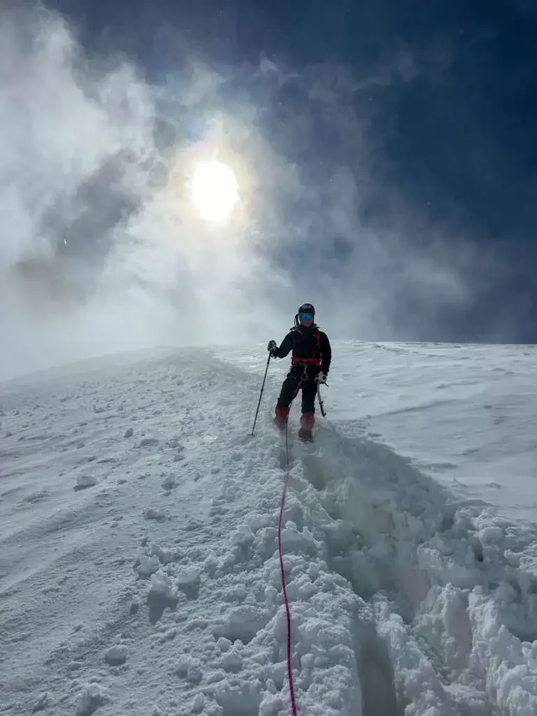 cosmiques-arete-and-mont-blanc-traverse-topo-alenka-mali-squamish-photographer-768x1024.webp