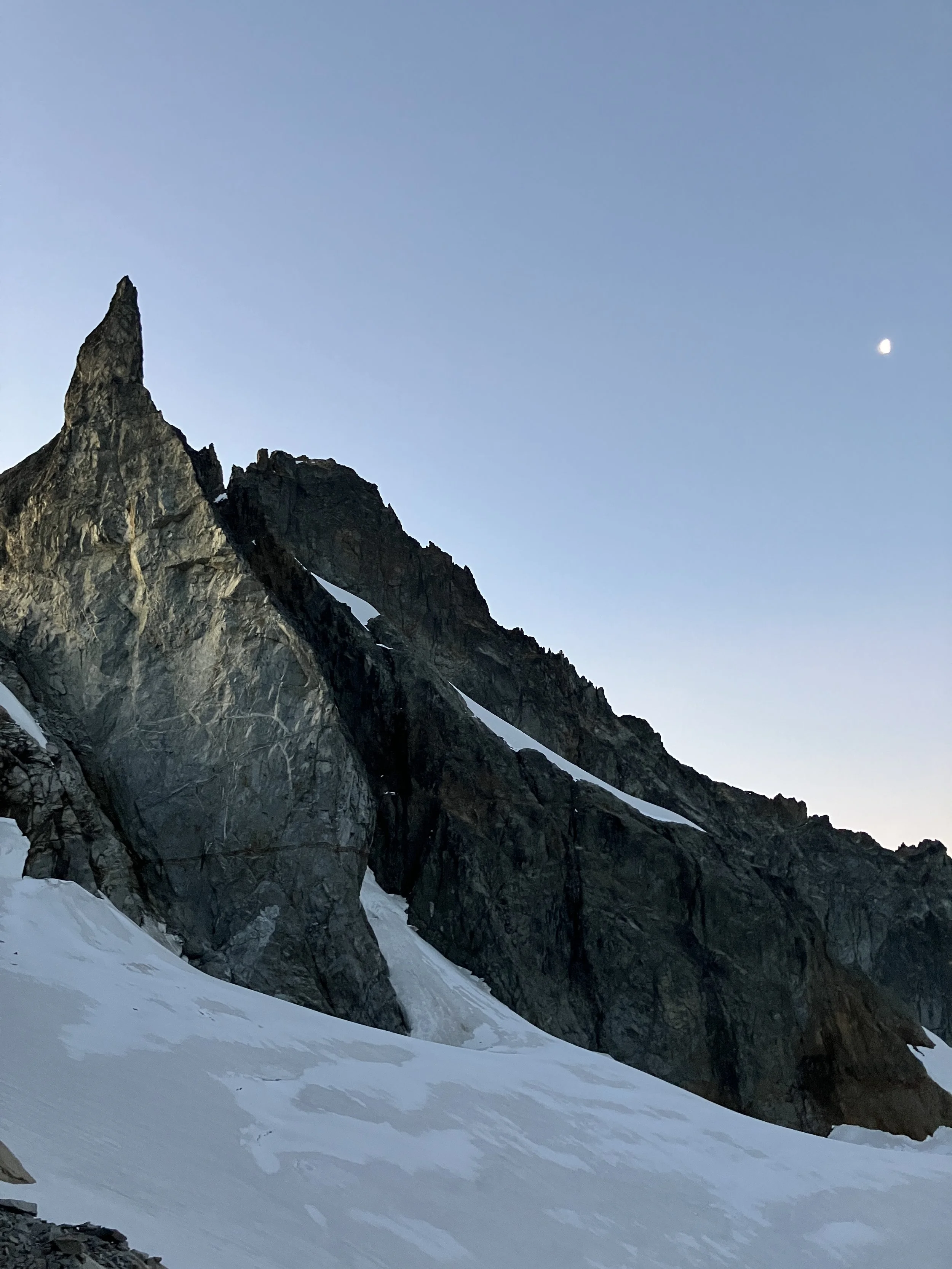 torecilla eslovena first ascent in tres picos, argentina by alenka mali and matias kambič10.JPG