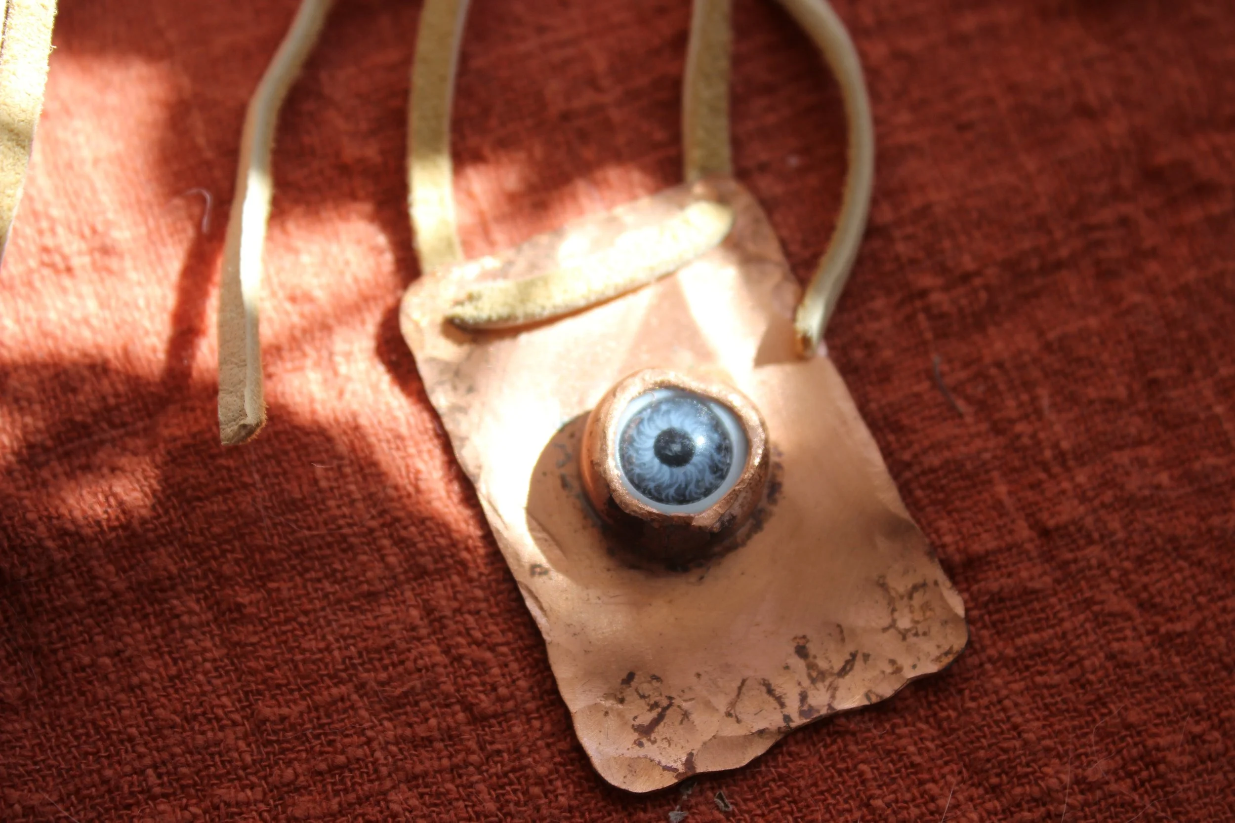 All Seeing Amulet