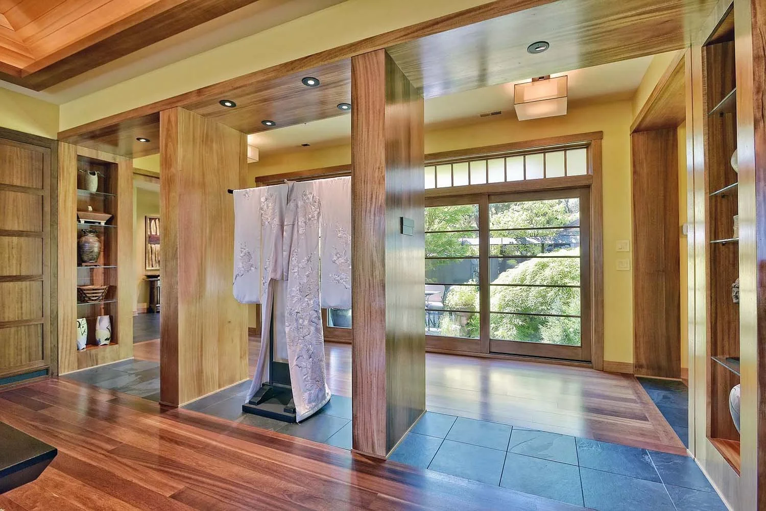 ASHLAND HILLTOP RESIDENCE