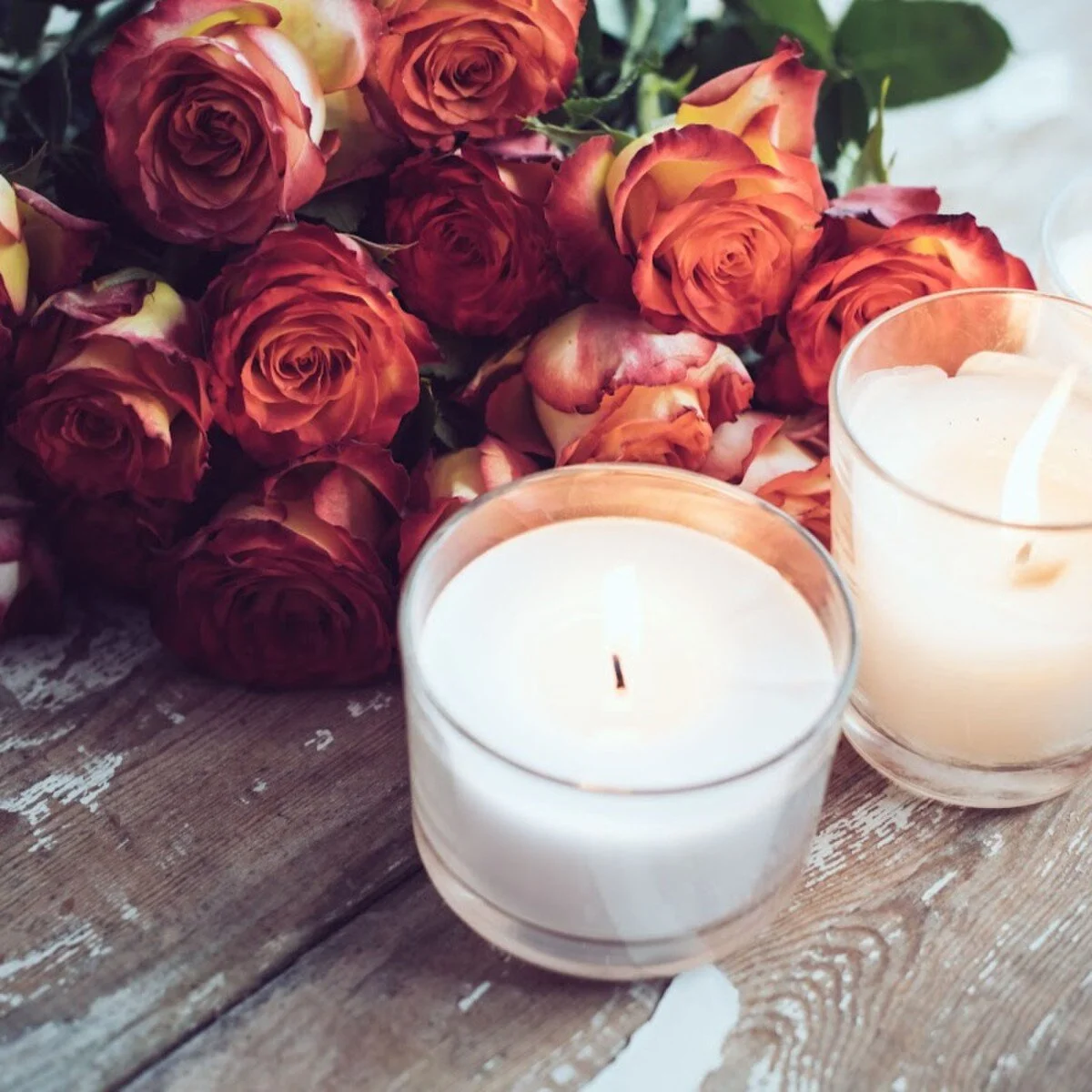 amber rose & vanilla 2oz candle