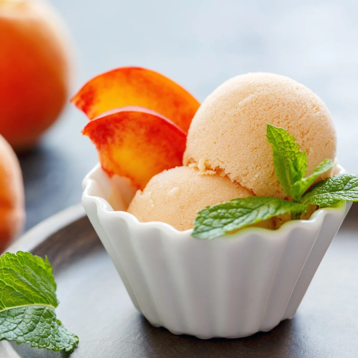 peaches and cream mochi clam shells