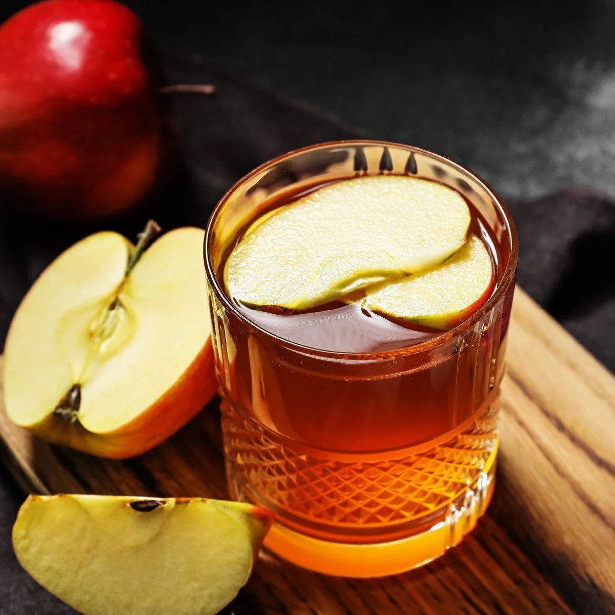 Honeycrisp Apple Bourbon 8oz candle