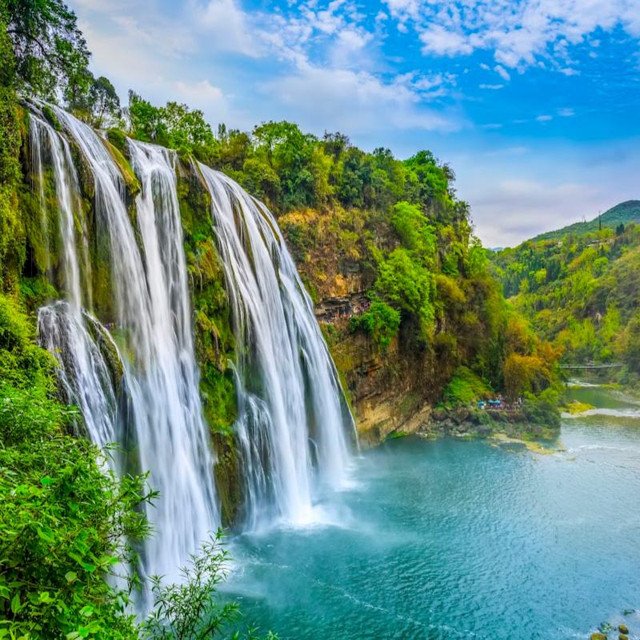 amazon falls  2oz candle