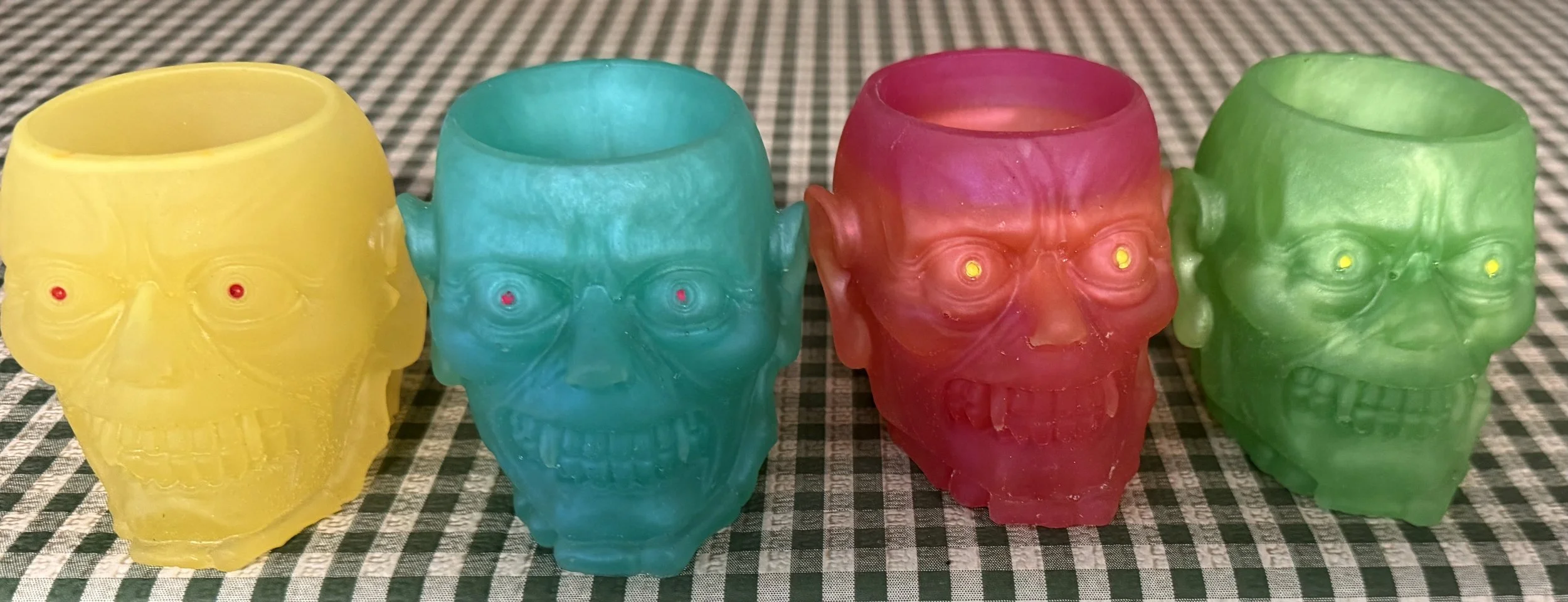 resin skull pencil holders