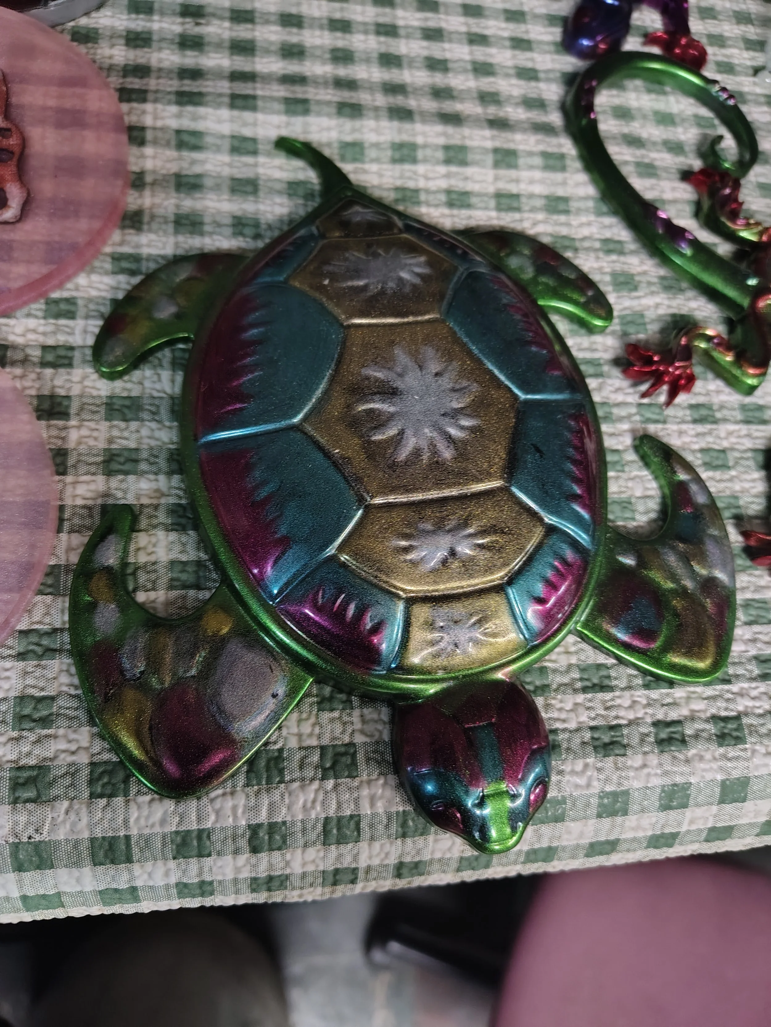 resin turtle table top
