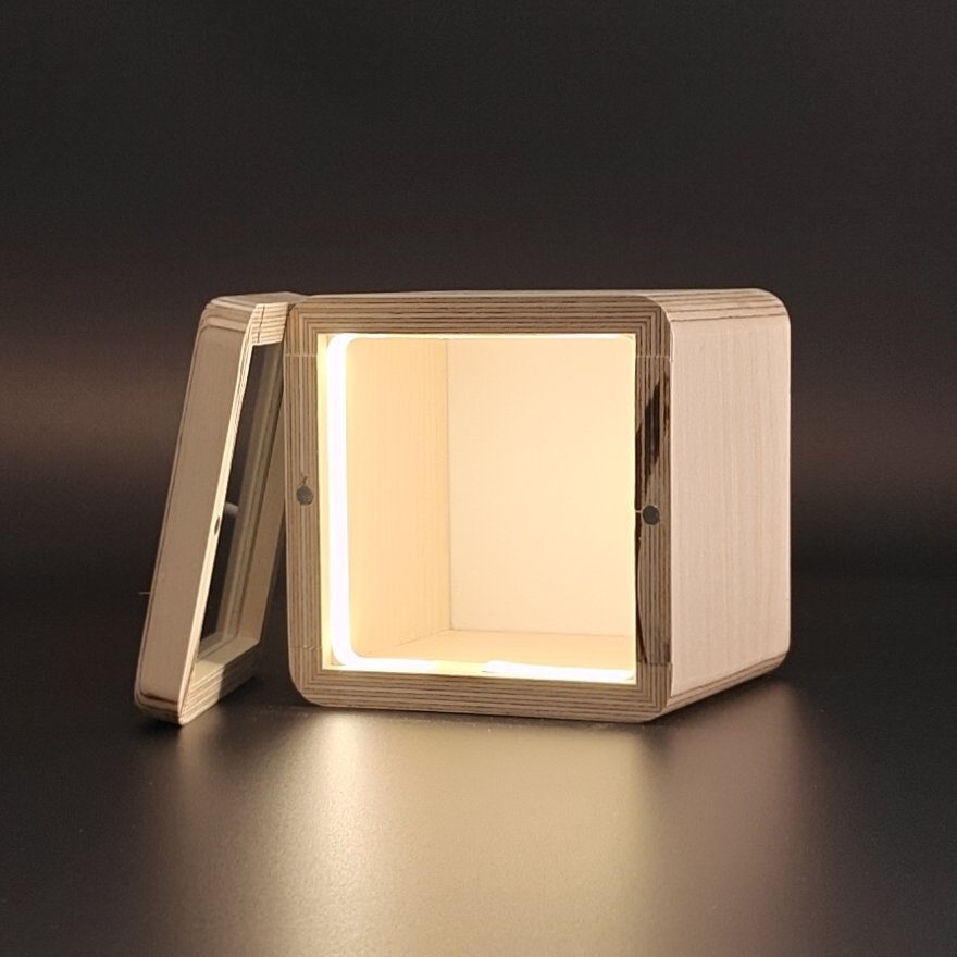 OnDisplay_S11_Led_White_open.jpg