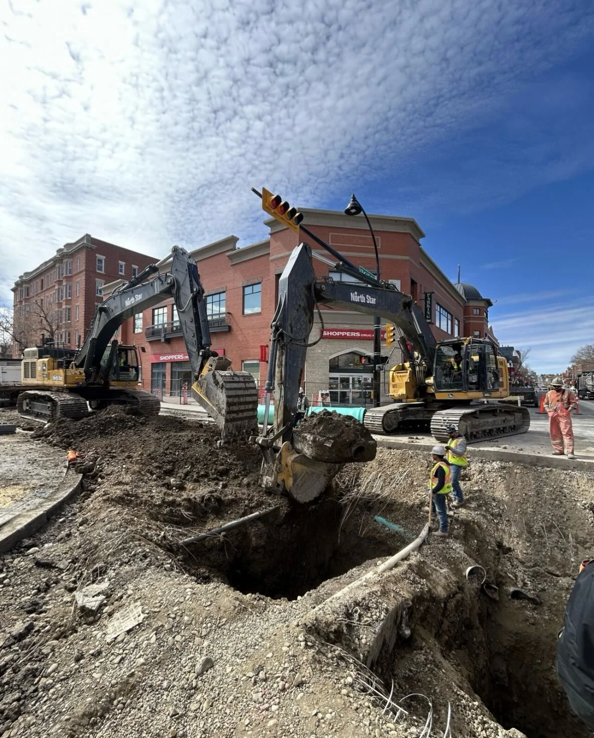 Tag team action! #viral #trending #yyc #calgary #construction