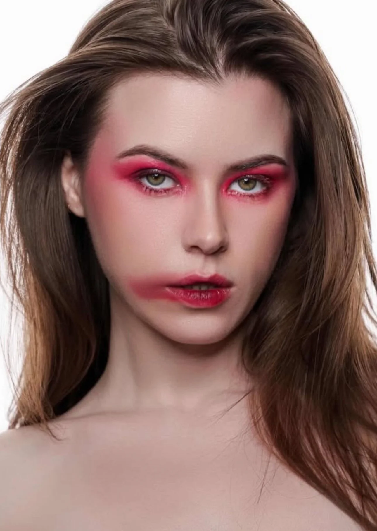 Photographer: Krishna Adoni - Model: Olivia Bannerman