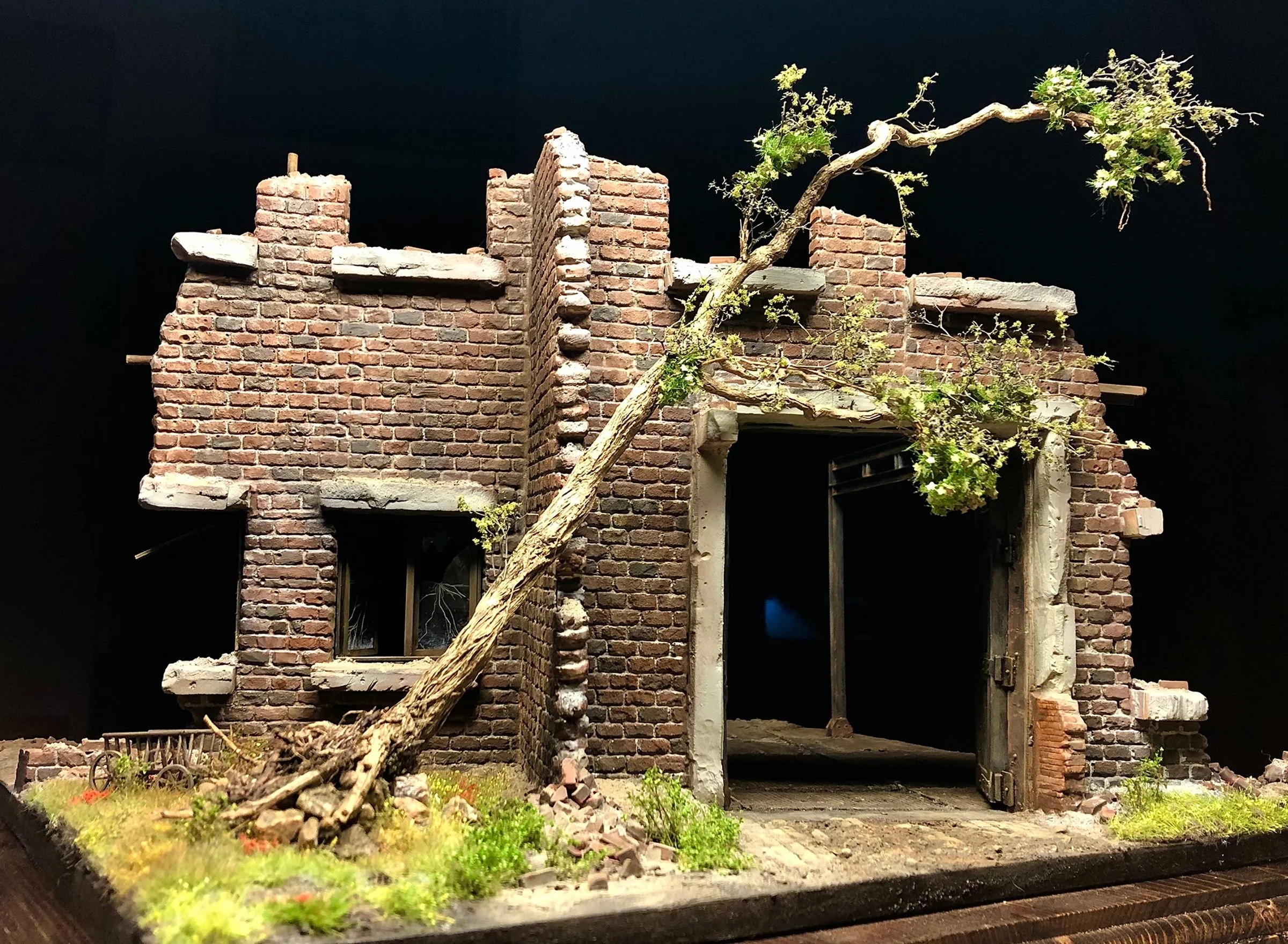 1 Main Photo Stalingrad Building.jpg