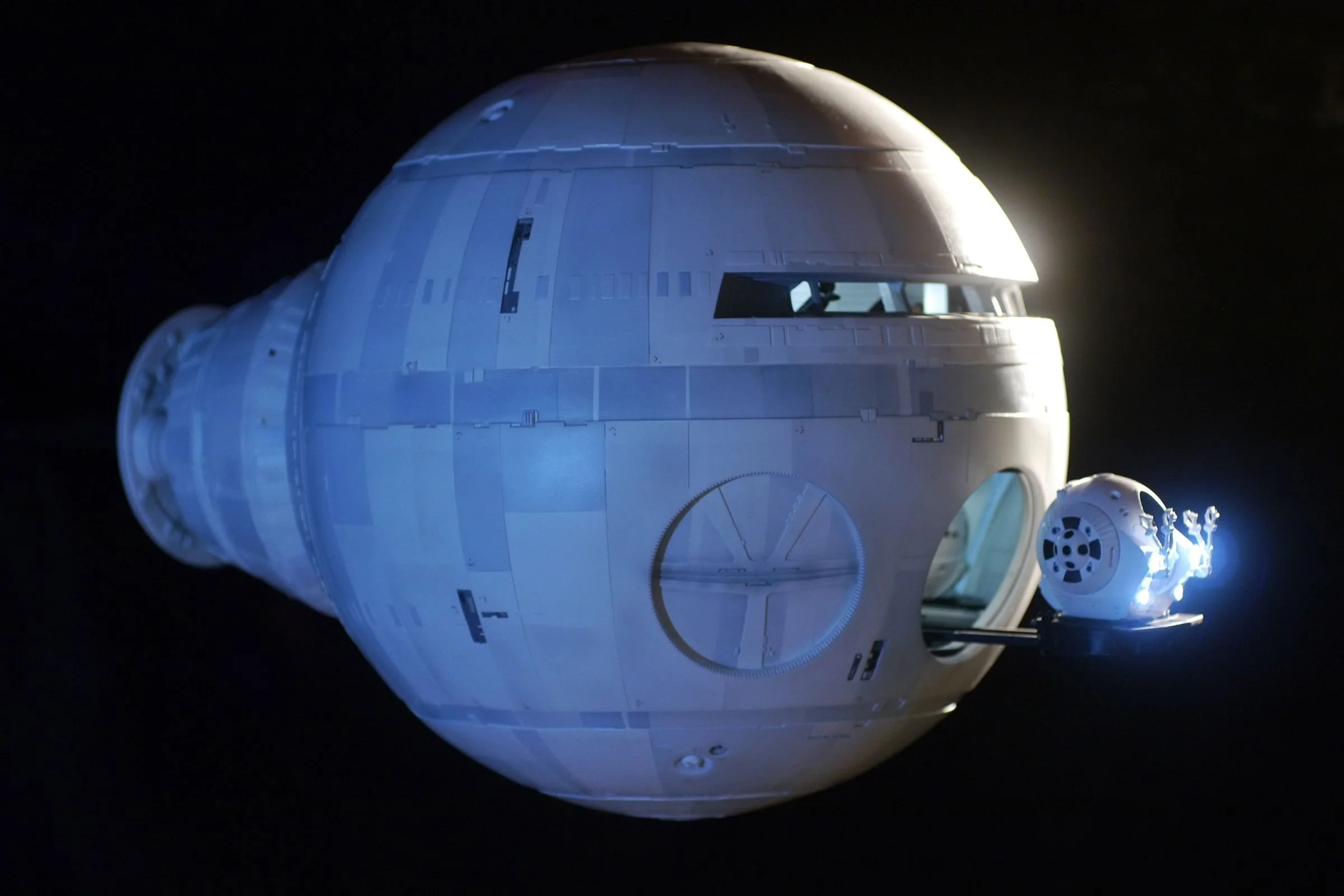 Command Module  (9).JPG