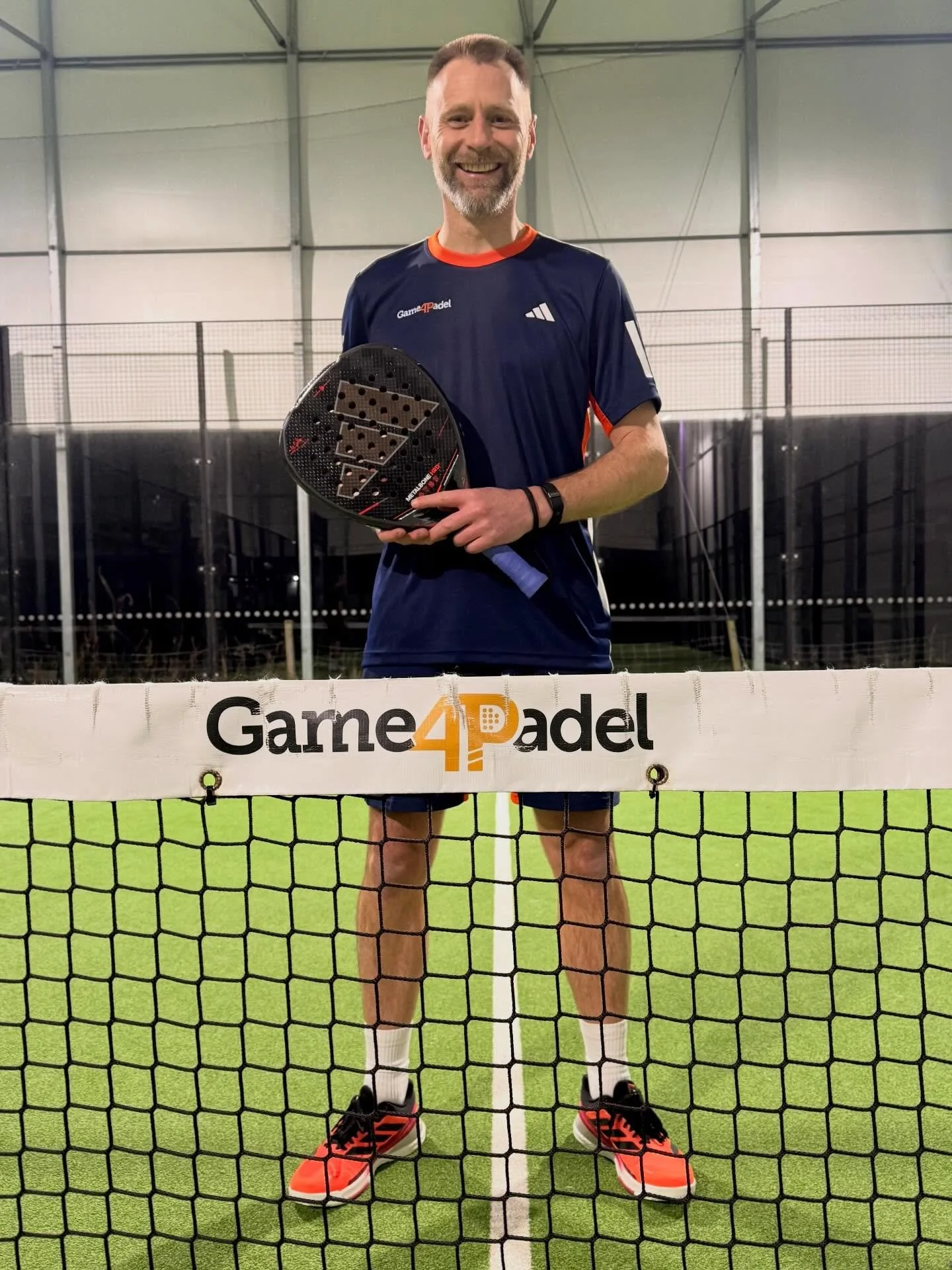 New gear! Thanks @specialistsportsgroup @game4padel  @adidaspadel loving the colours.