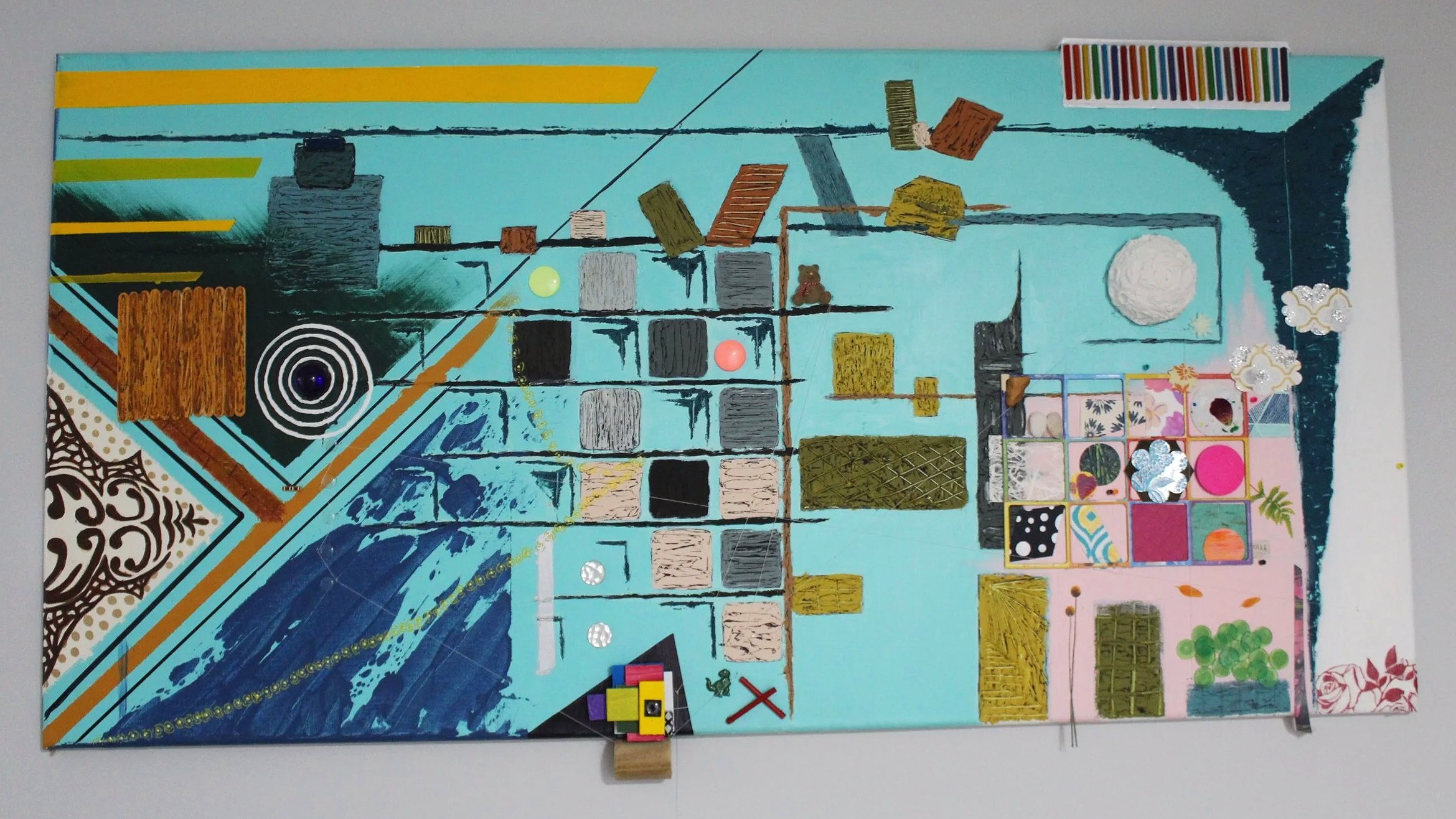 Title: Collided Space V:

This layer reflects the period following my father’s passing, when my family and I lived together under one roof. The experience was intense and overwhelming, leaving us feeling smothered and suffocated. Thin, overlapping li