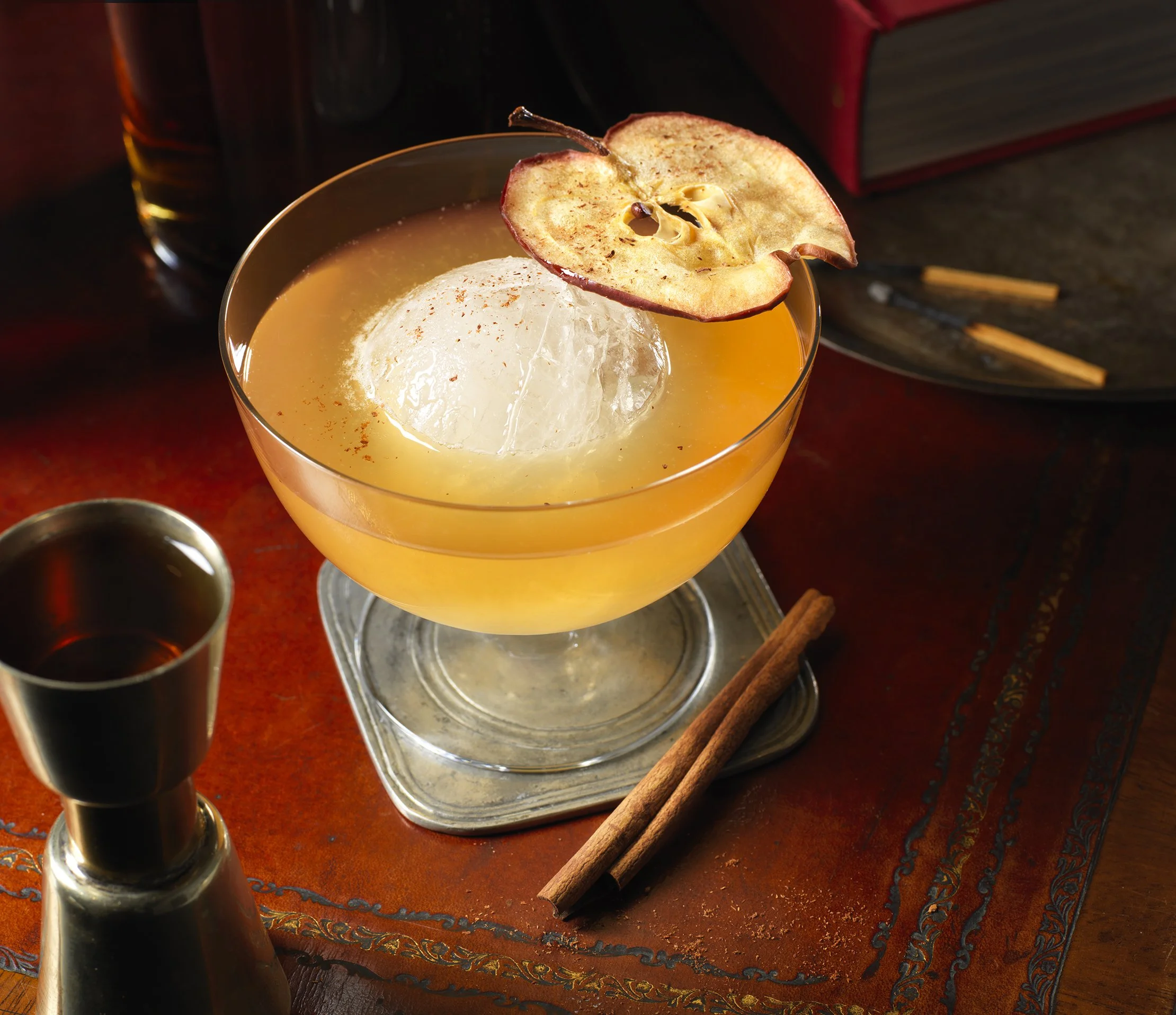 Cocktail Bourbon Apple Cider Apple Garnish.jpg