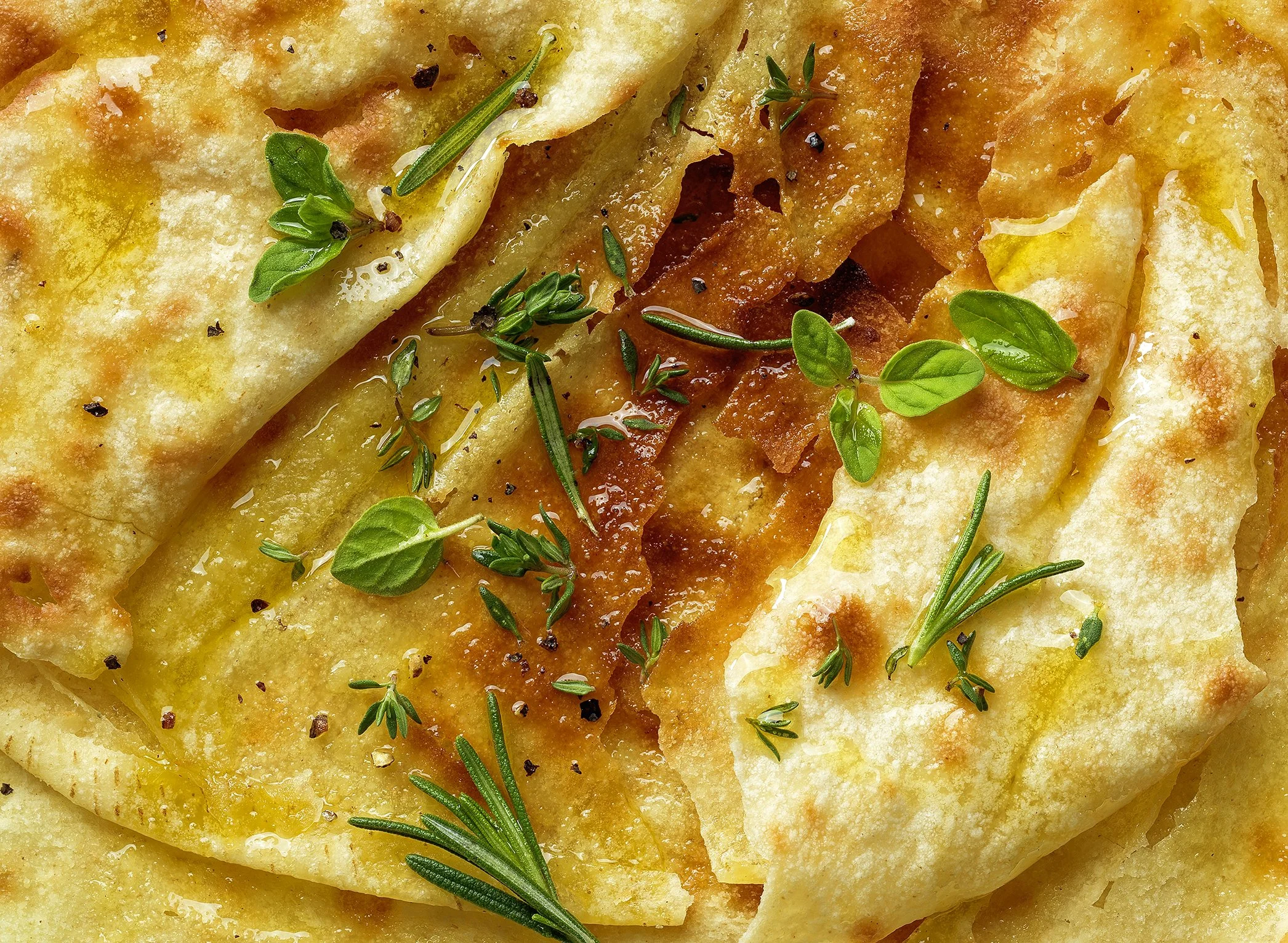 Bread Sardinian Crispbread with Herbs Macro.jpg