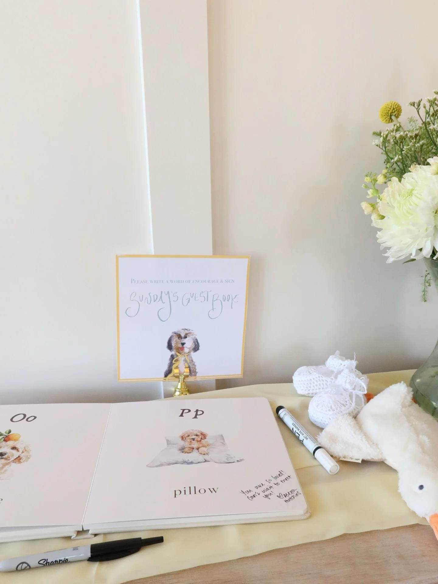 Baby shower signage &mdash; inspired by the cutest muse🐶!!!