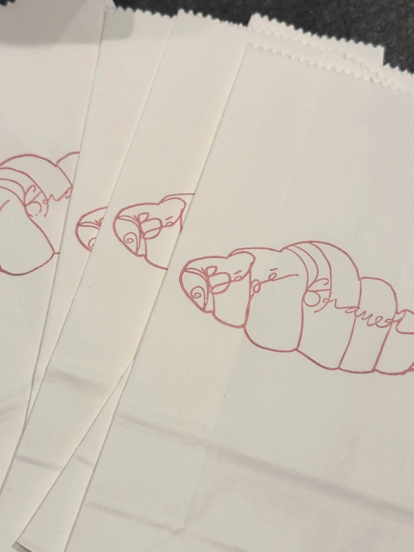 New stamp obsession alert💌

Designed this croissant stamp for a French-themed baby shower and had it custom printed on a rubber stamp. Perfect for coasters and goodie bags!