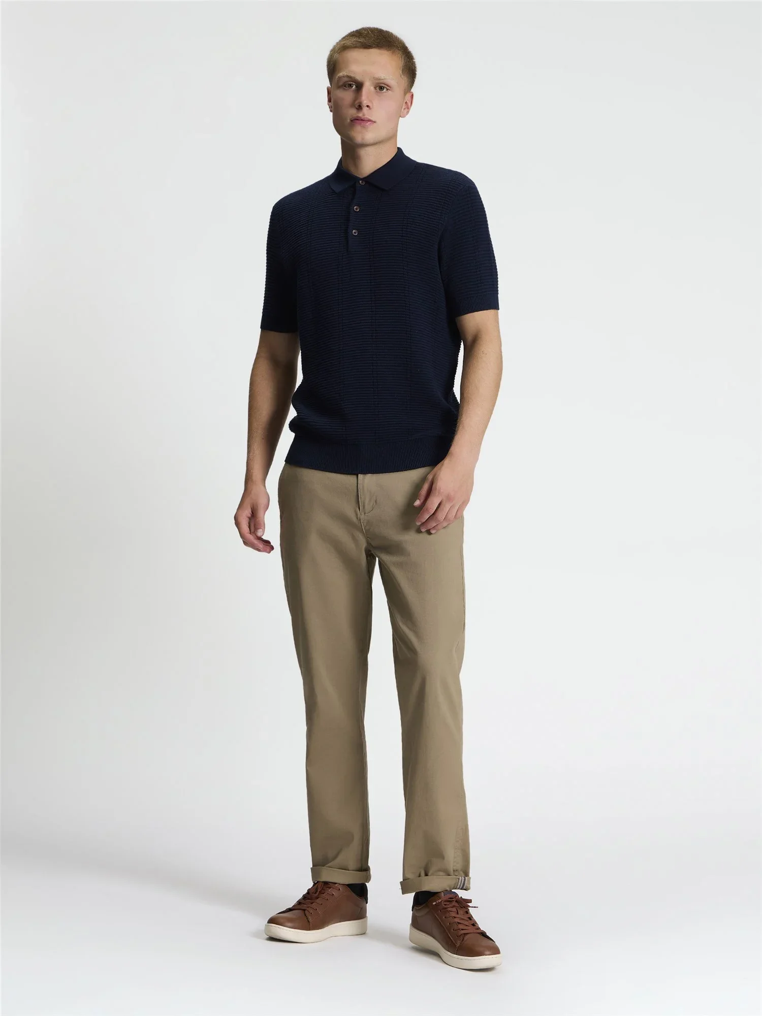 1014499_025_a.jpg.webp