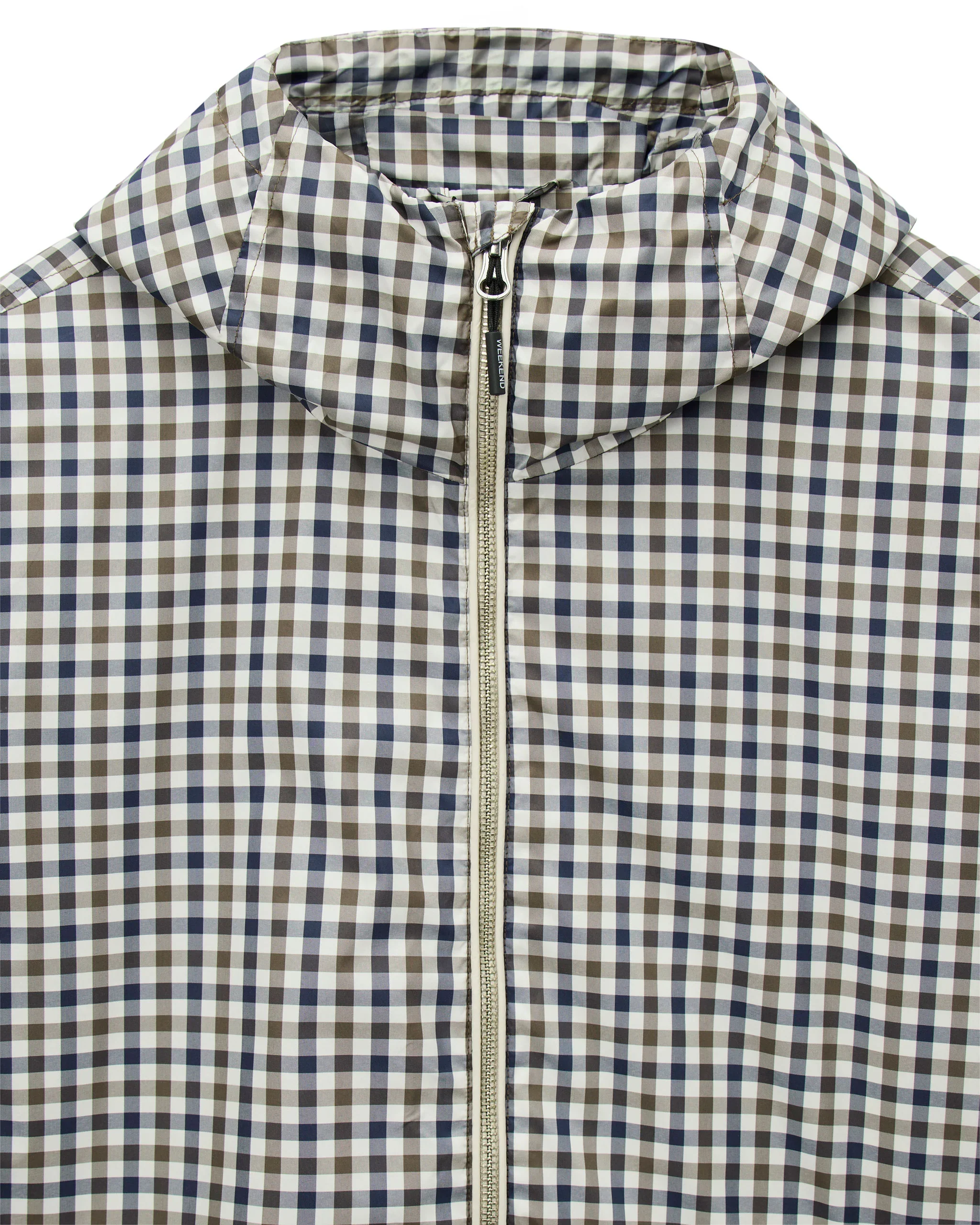 JK3A29_CAMPANIACHECK_MIDHOUSECHECK_PRODUCTDETAILA.jpg.webp