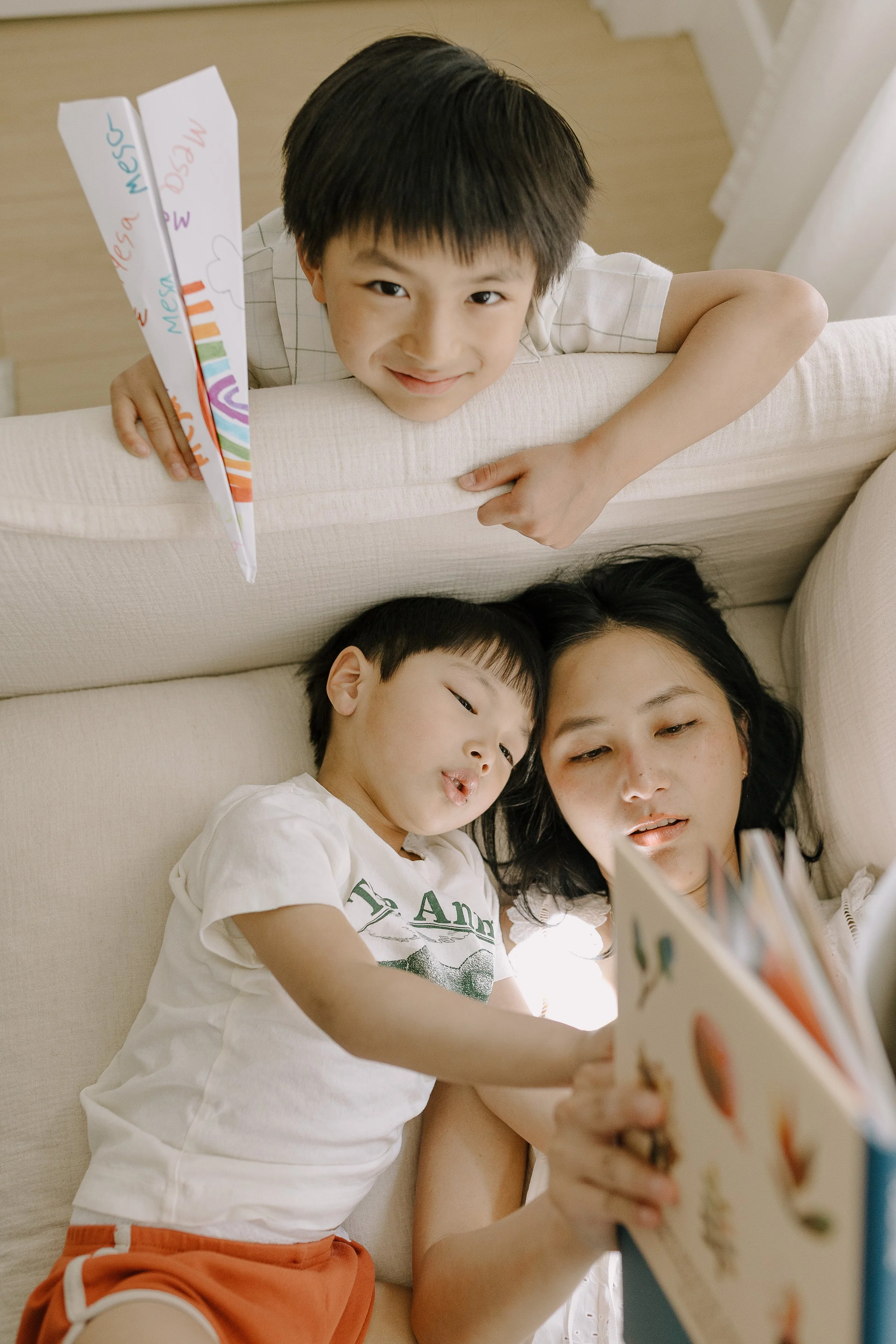Moi Family at Home_8.jpg