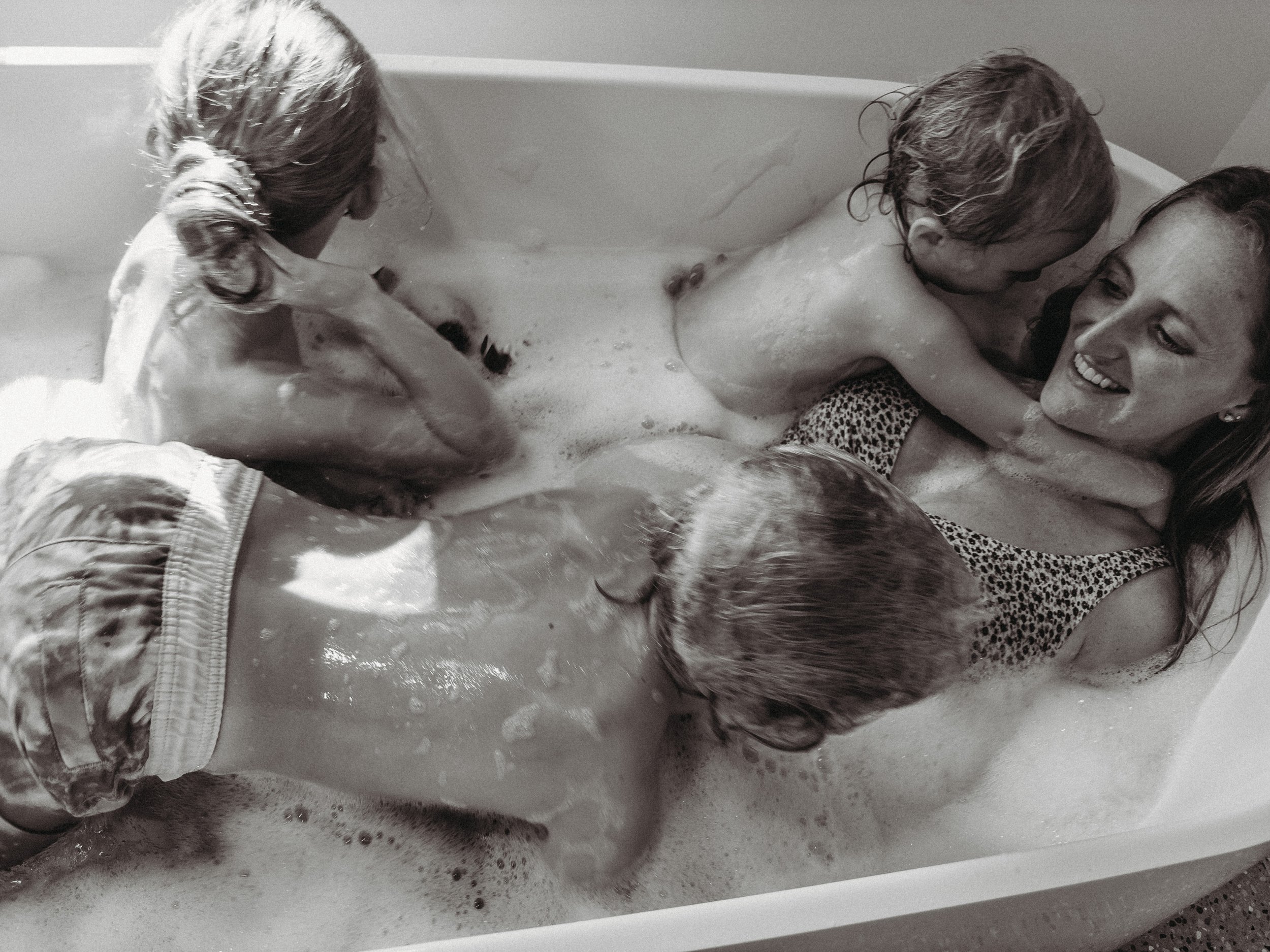 MaggieFamily_2 5.jpg