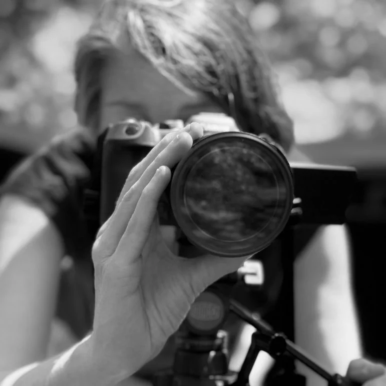 Focusing a camera