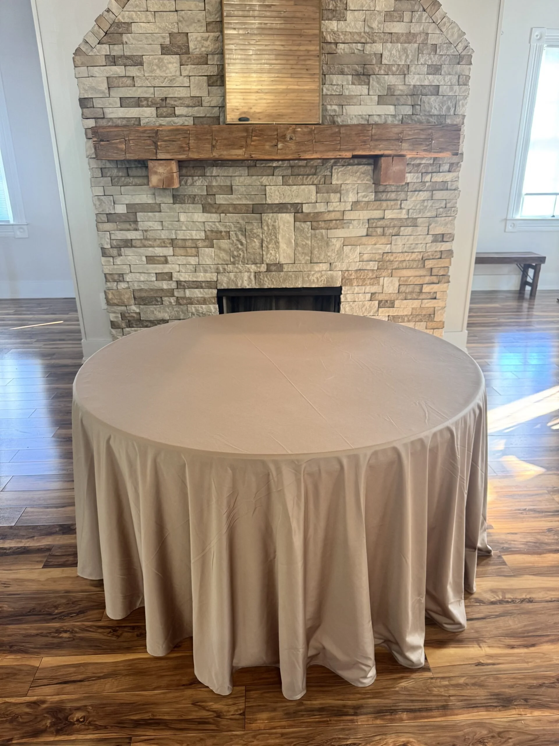 Champagne / Tan / Nude Table Linen
